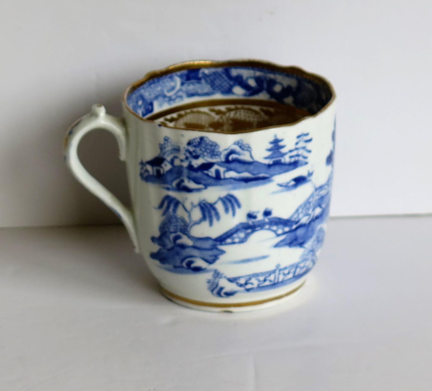 Miles Mason Porcelain Trio Blue and White Broseley Gilded Willow Ptn 50, Ca 1808 7