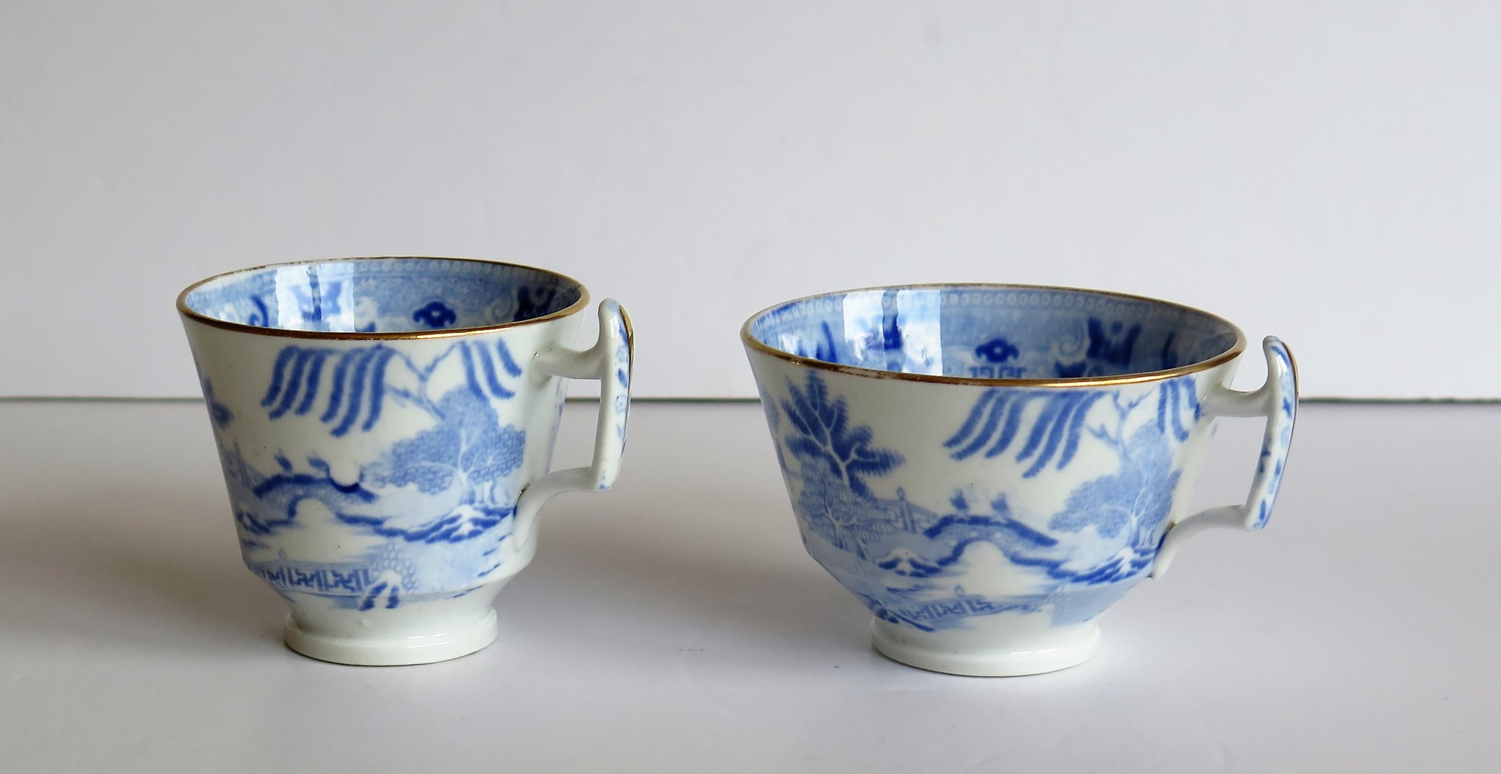 Miles Mason Porcelain Trio Blue and White Broseley Willow Pattern, circa 1815 2