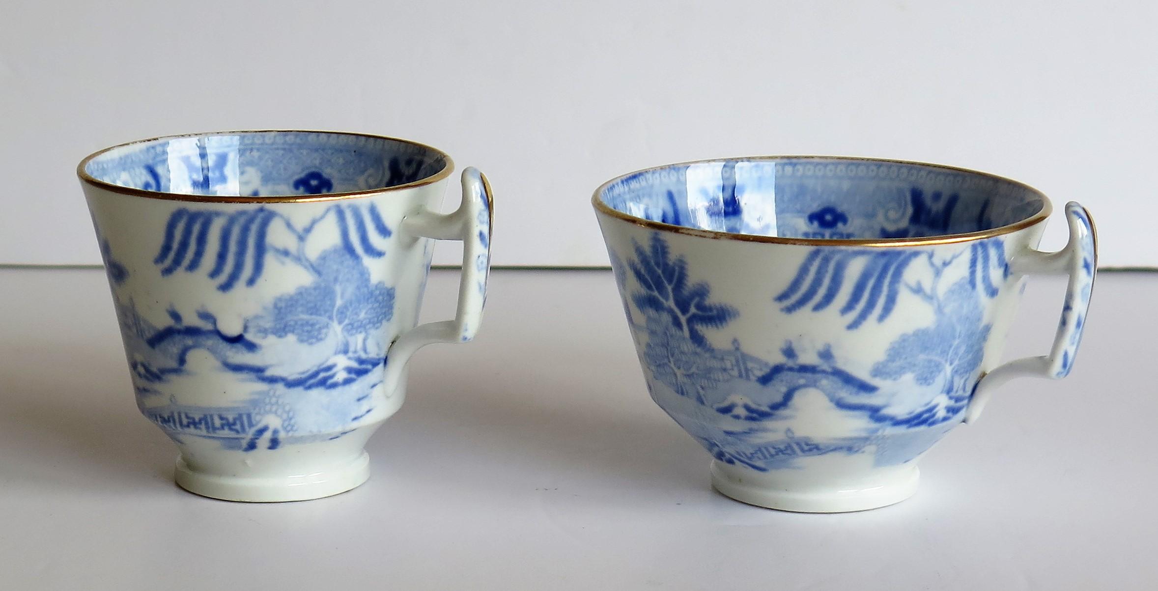 Miles Mason Porcelain Trio Blue and White Broseley Willow Pattern, circa 1815 3