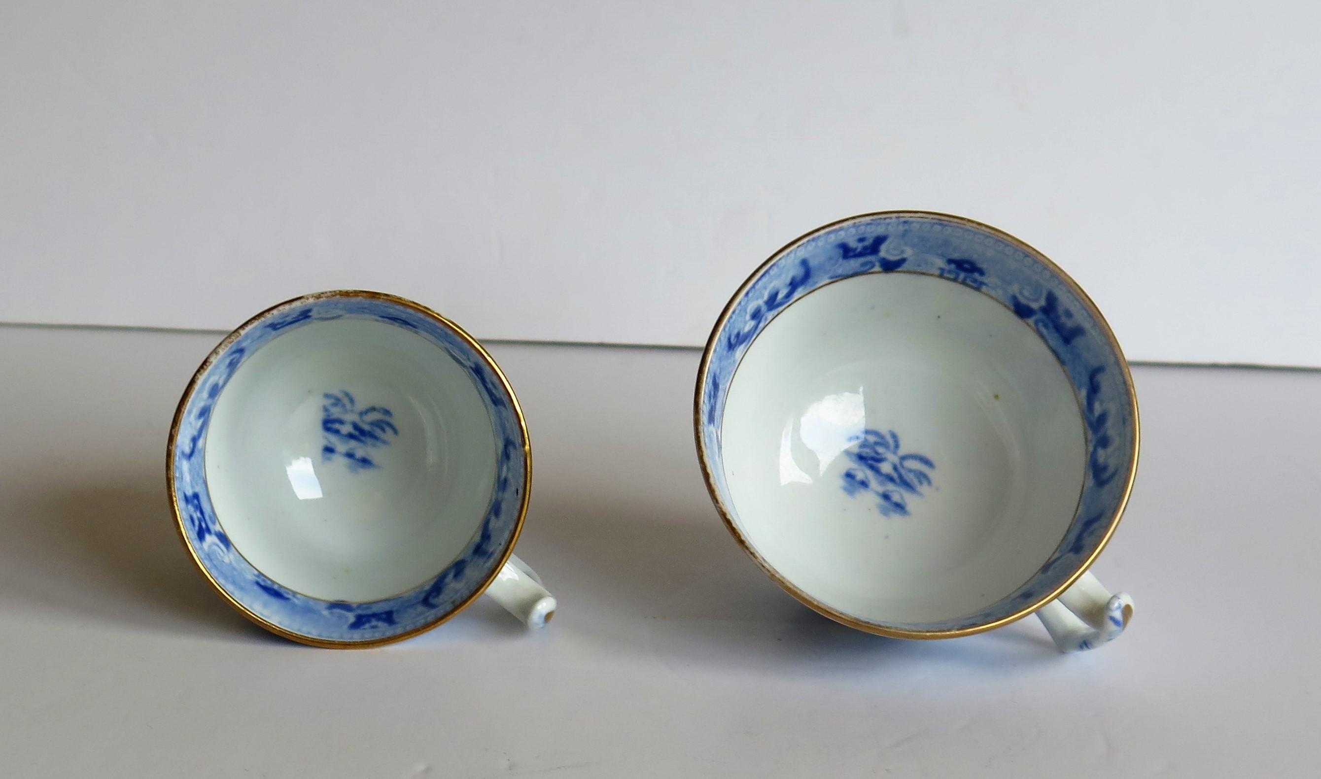Miles Mason Porcelain Trio Blue and White Broseley Willow Pattern, circa 1815 4