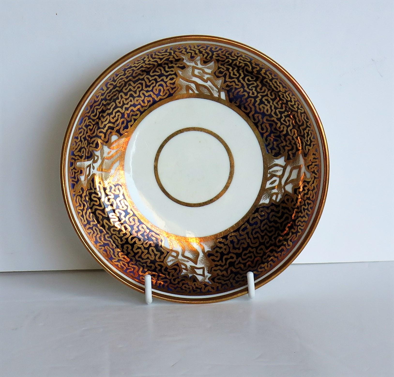 Miles Mason Porcelain Trio Finely Hand Painted & Gilded Pattern 470, circa 1808 For Sale 3