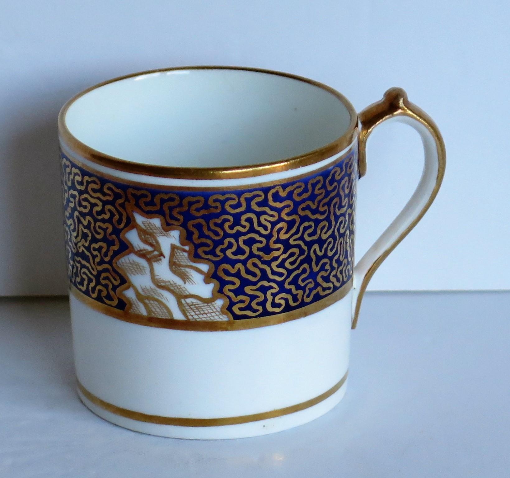 Miles Mason Porcelain Trio Finely Hand Painted & Gilded Pattern 470, circa 1808 For Sale 2