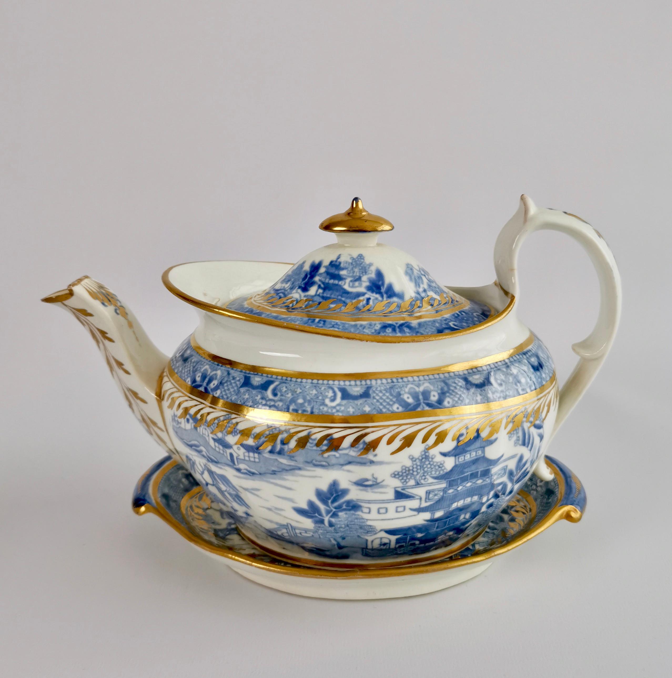 English Miles Mason Tea Service, Pagoda Pattern Blue and White Transfer, Regency