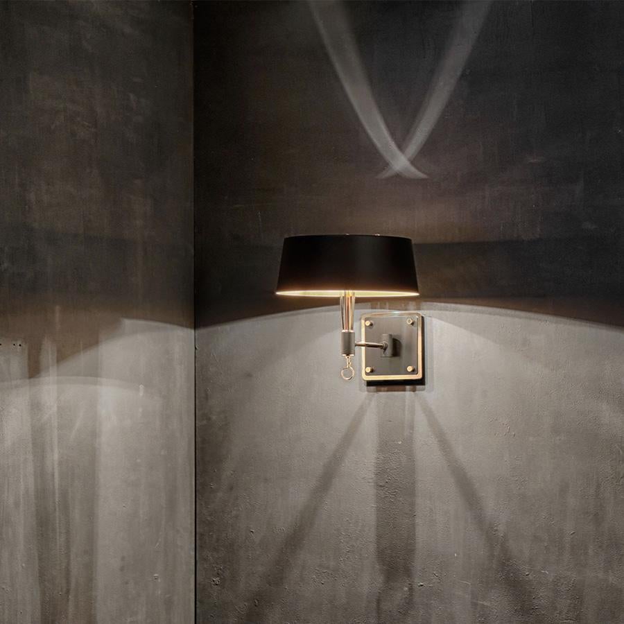 Aplique Miles - Delightfull Siglo XXI y contemporáneo en venta