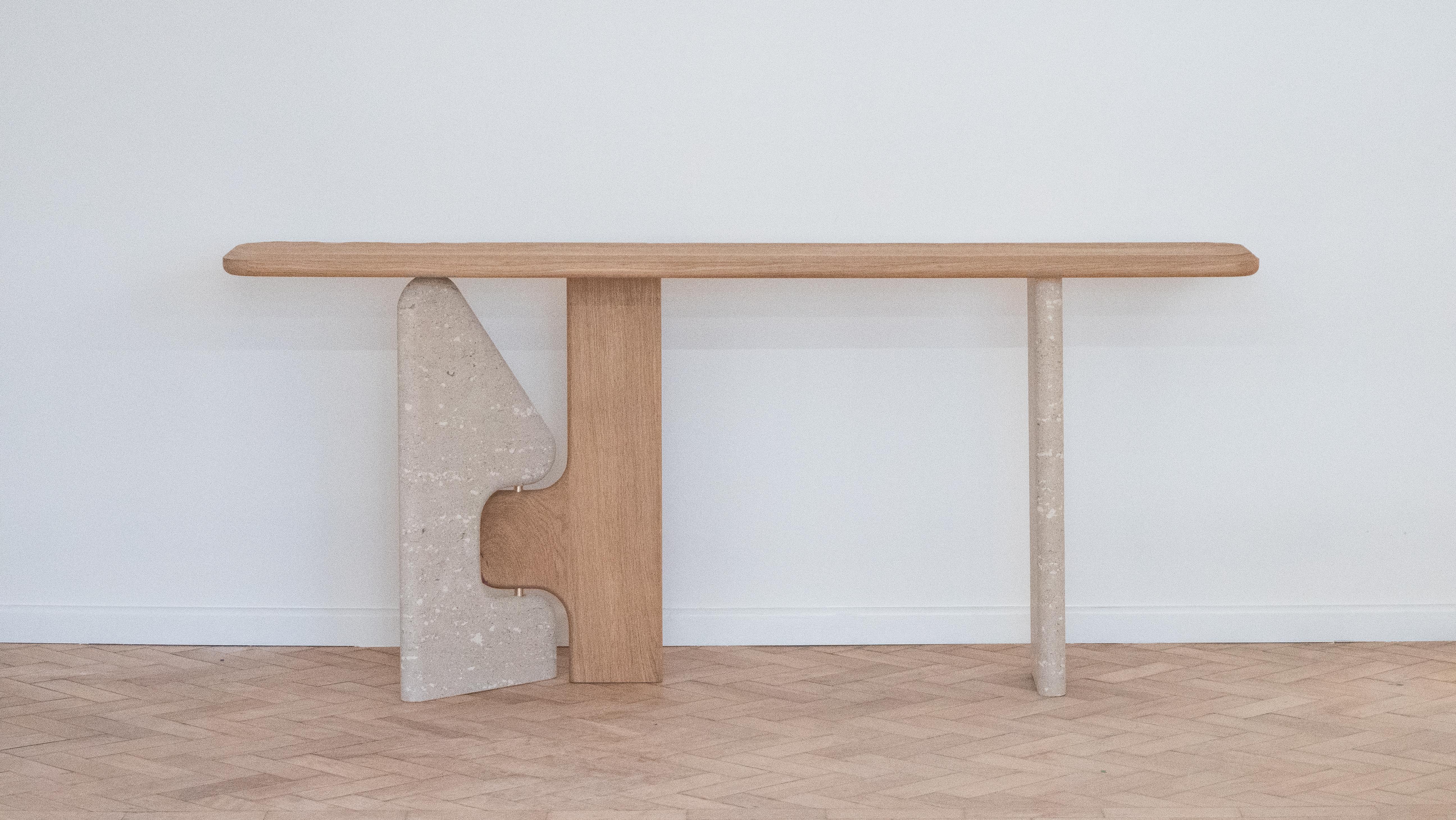 XXIe siècle et contemporain Table console Milestone en chêne et pierre de Portland en vente