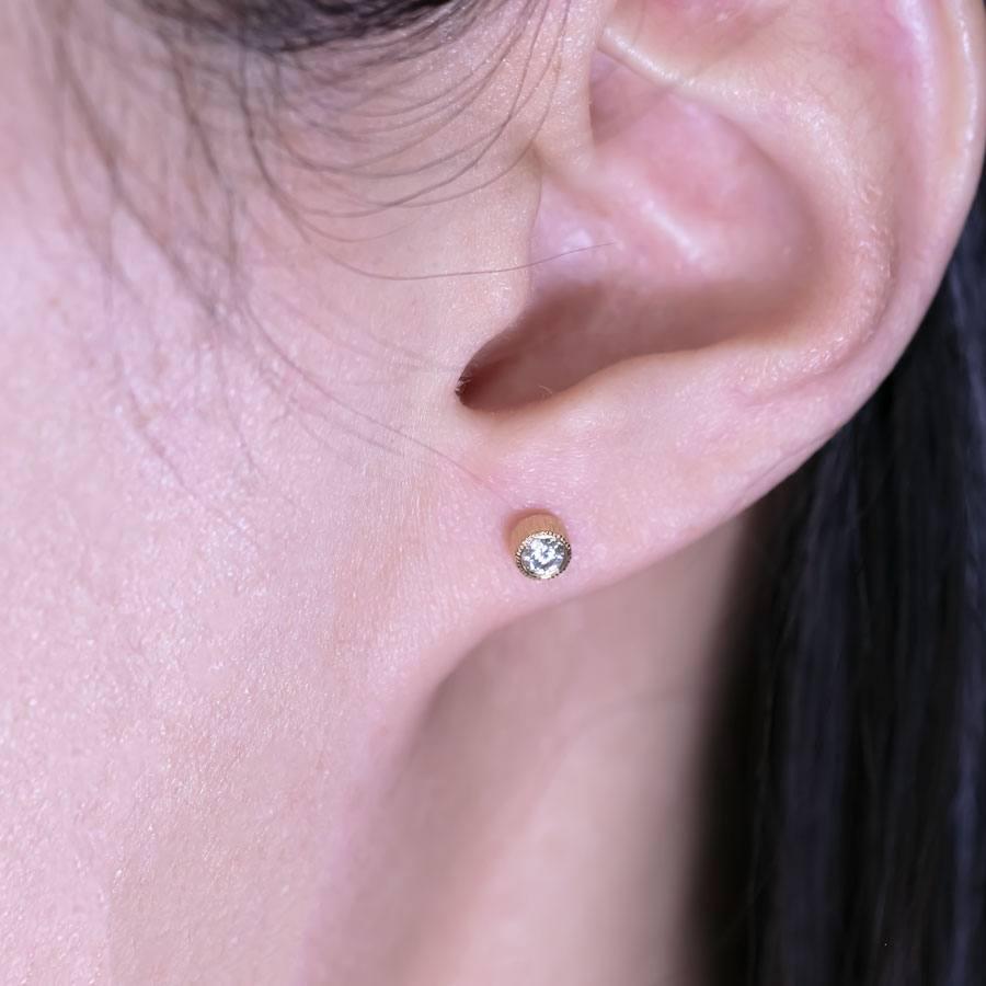Arts and Crafts Milgrain Finish Natural Diamond Bezel Stud Earrings 18K Yellow Gold For Sale