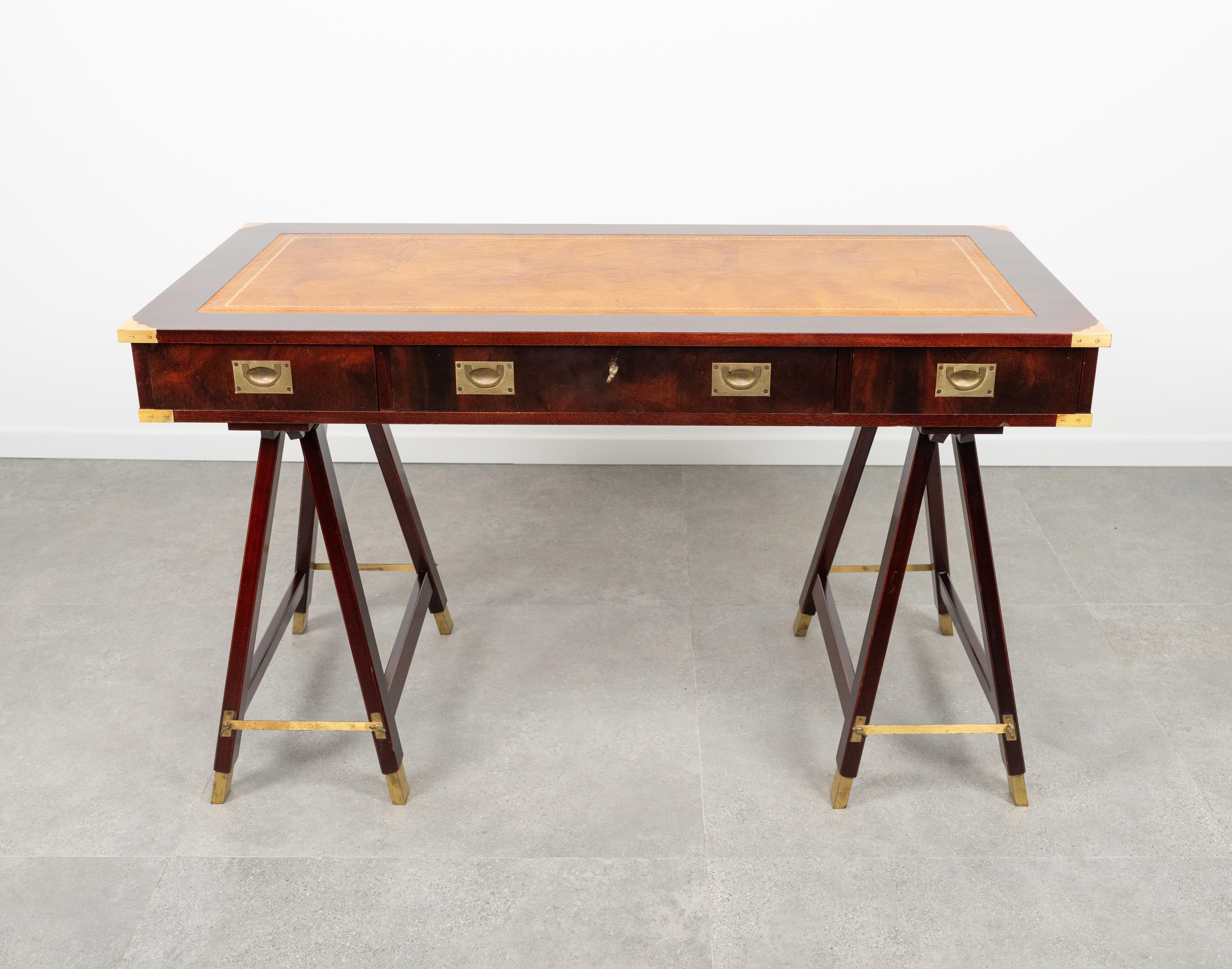Metal Military Campaign Style Desk Table in Wood, Brass and Leather, Italy 1960s For Sale