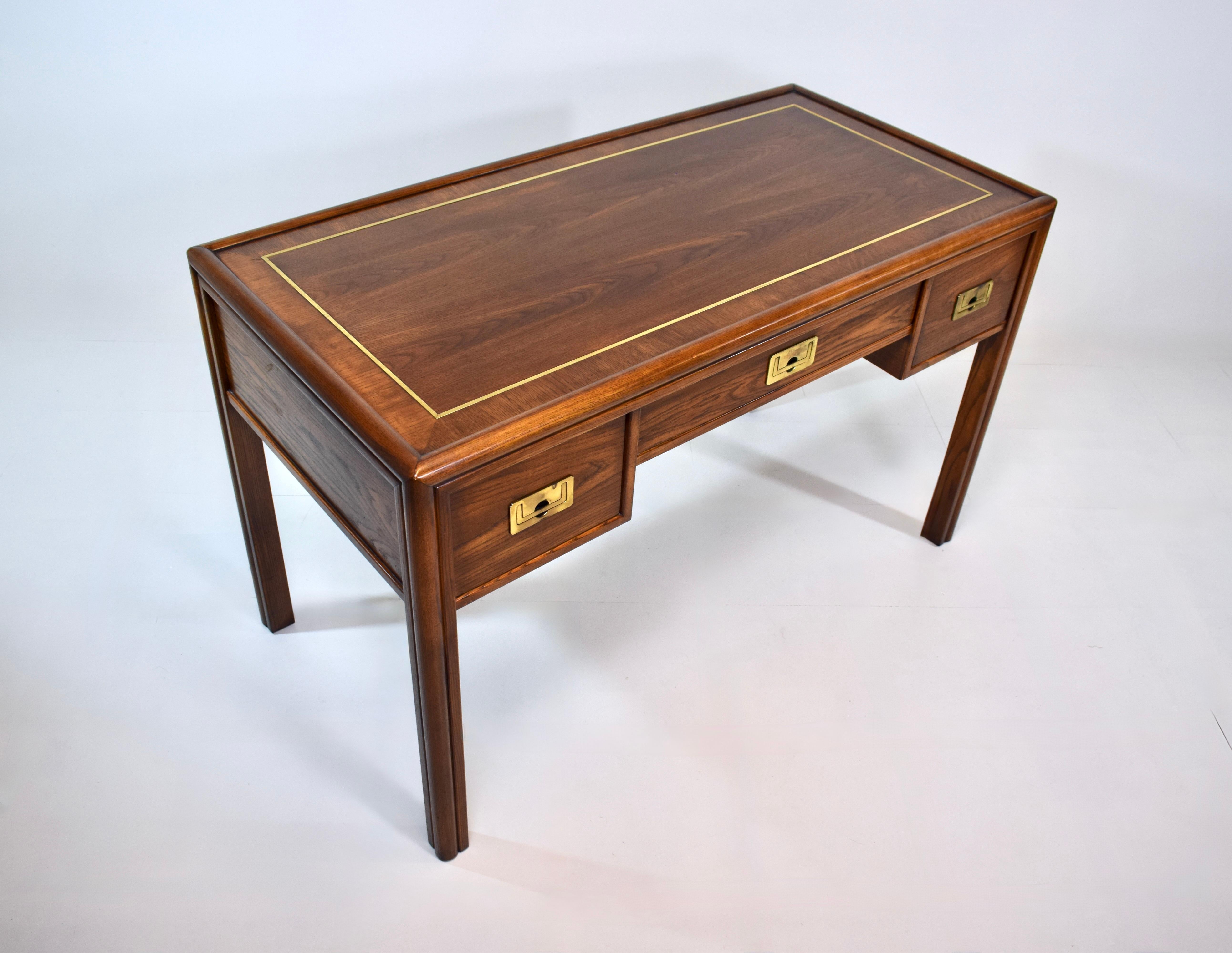 Military Campaign Style Writing Table / Desk In Good Condition For Sale In Southampton, NJ