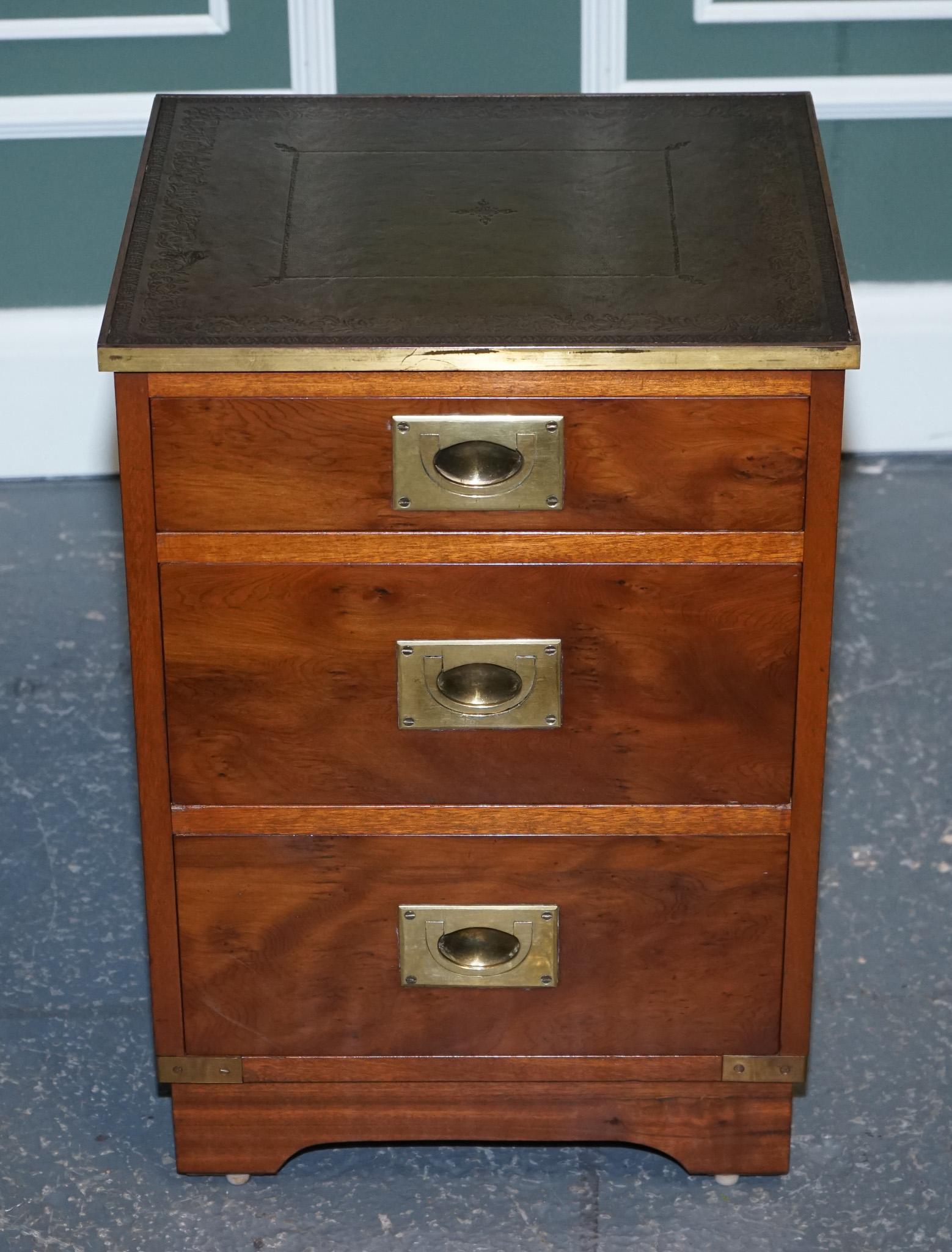 20th Century Military Campaign Yew Wood Bedside Nightstand End Table Green Leather Top For Sale