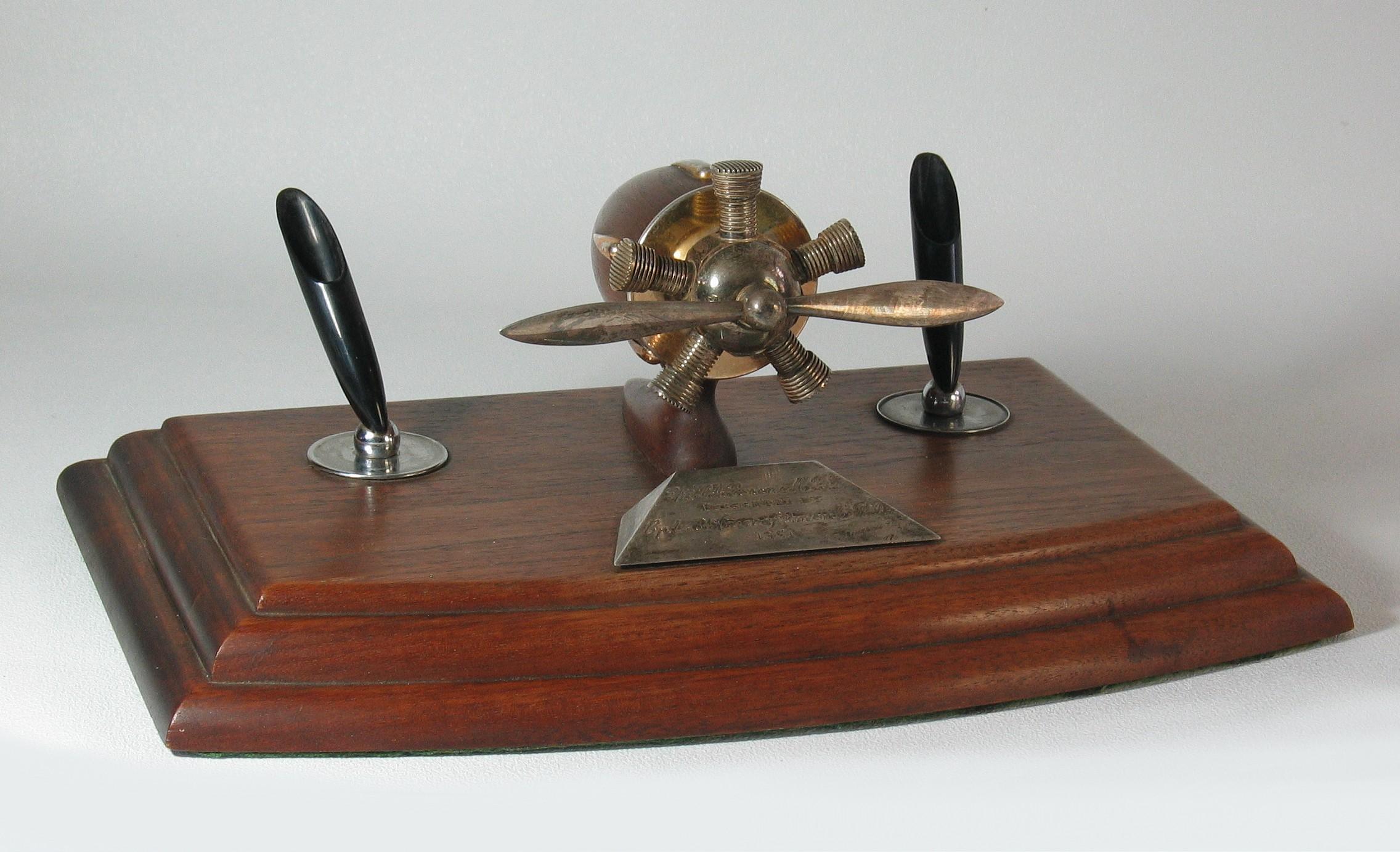 Hand-Crafted Military Interest A Presentation Desk Pen Holder or Stand Dated 1951 For Sale