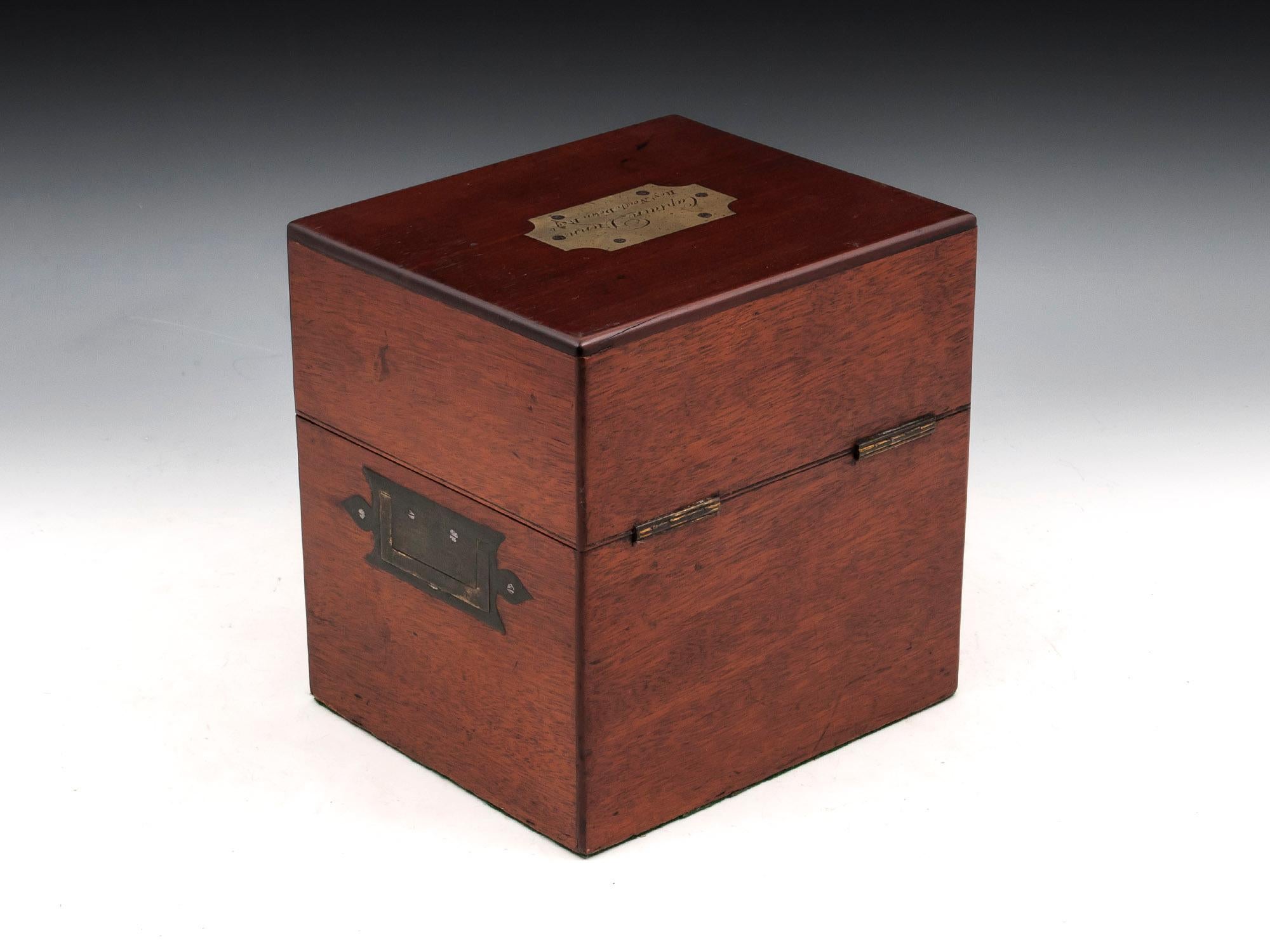 Military Mahogany Decanter Box For Sale 1