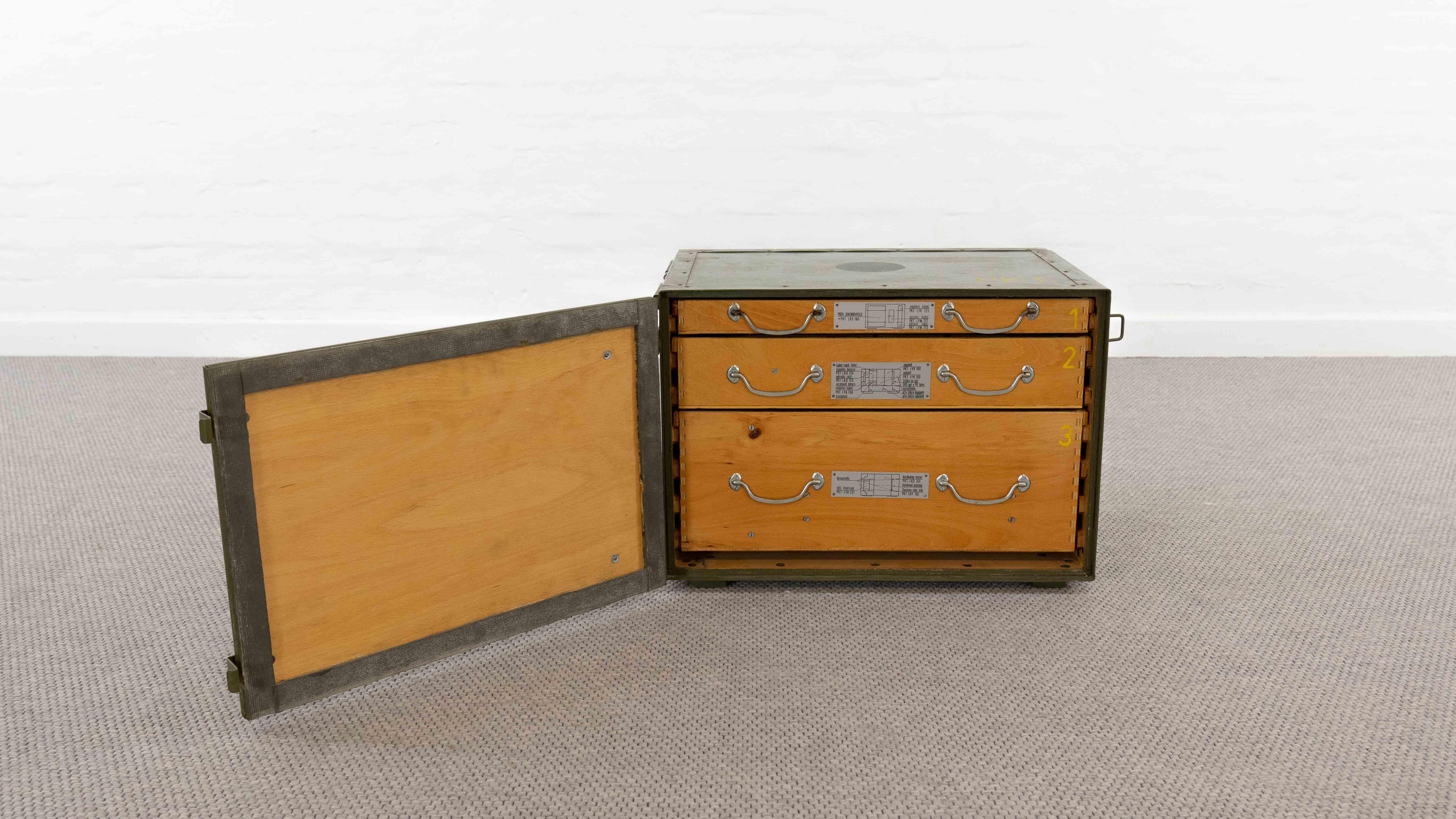 Metal Military Medical Chest / Cabinet with 3 Drawers For Sale