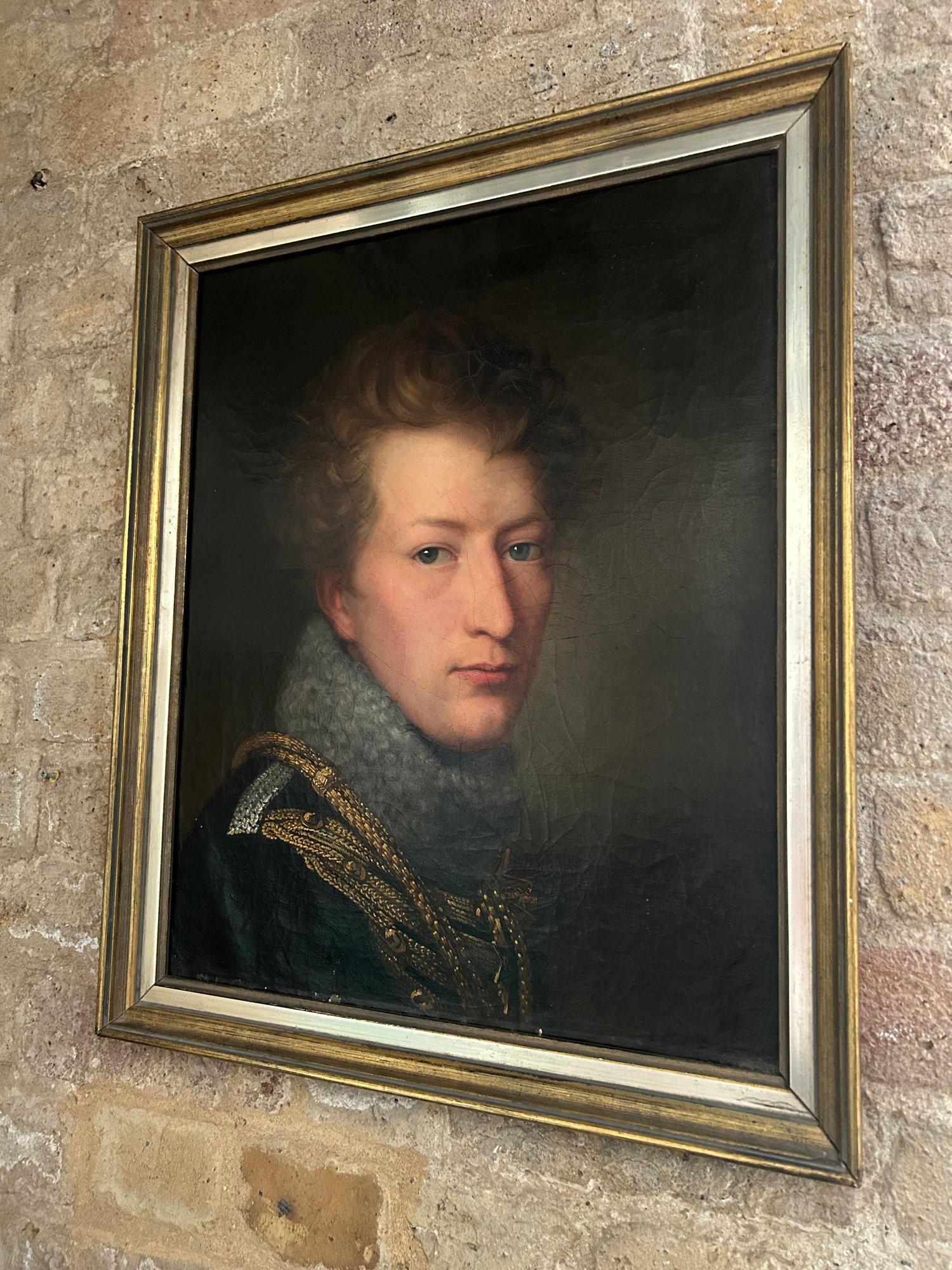 19th Century Military Oil Painting of Prussian Hussar by August Von Der Embde In Good Condition For Sale In London, GB