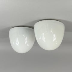 Milchglas- und Bakelit-Fassungen, Bauhaus-Ära, Deutschland 1930er 1940er Jahre, 2er-Set