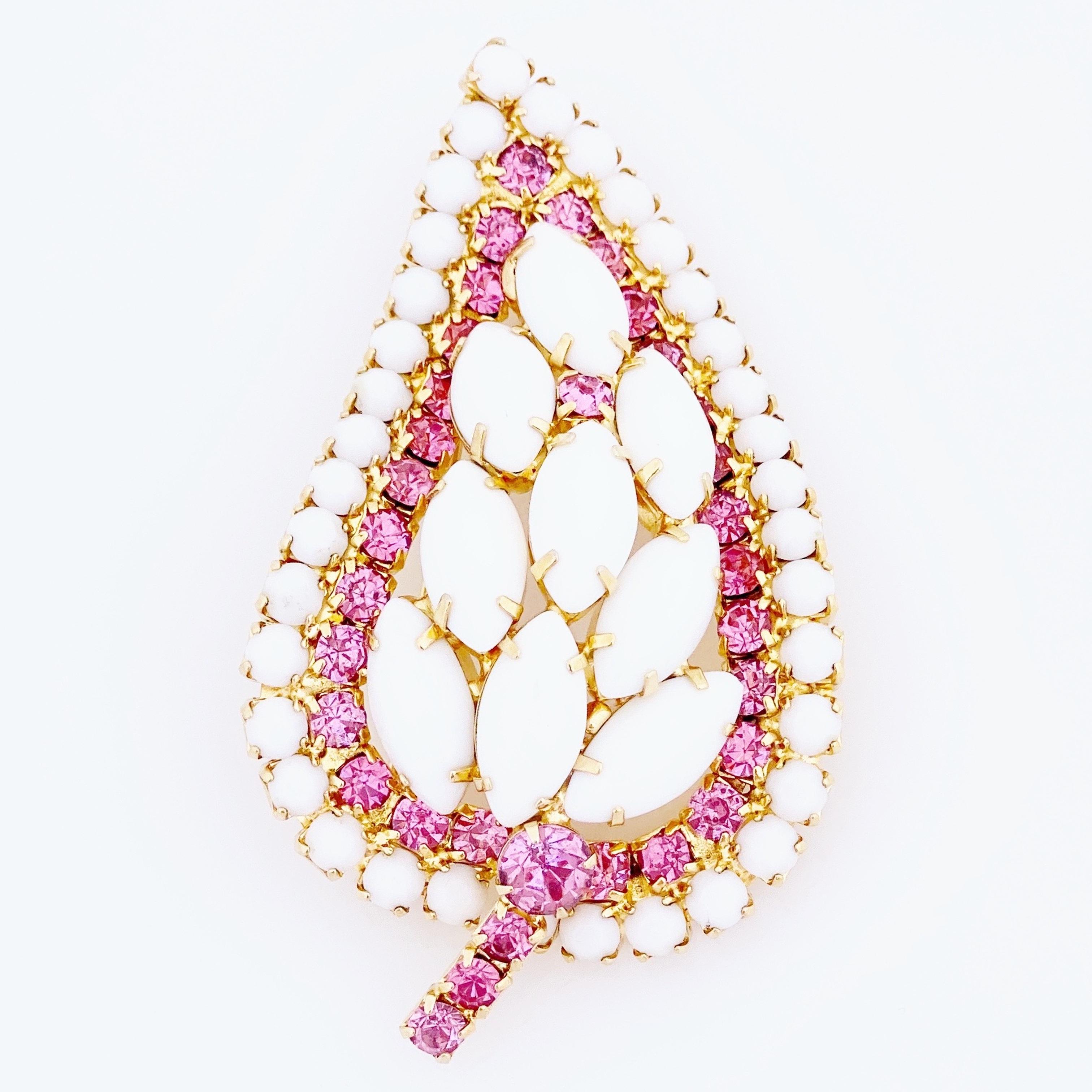 Milk Glass & Pink Rhinestone Leaf Brooch By DeLizza & Elster, 1960s In Good Condition For Sale In McKinney, TX