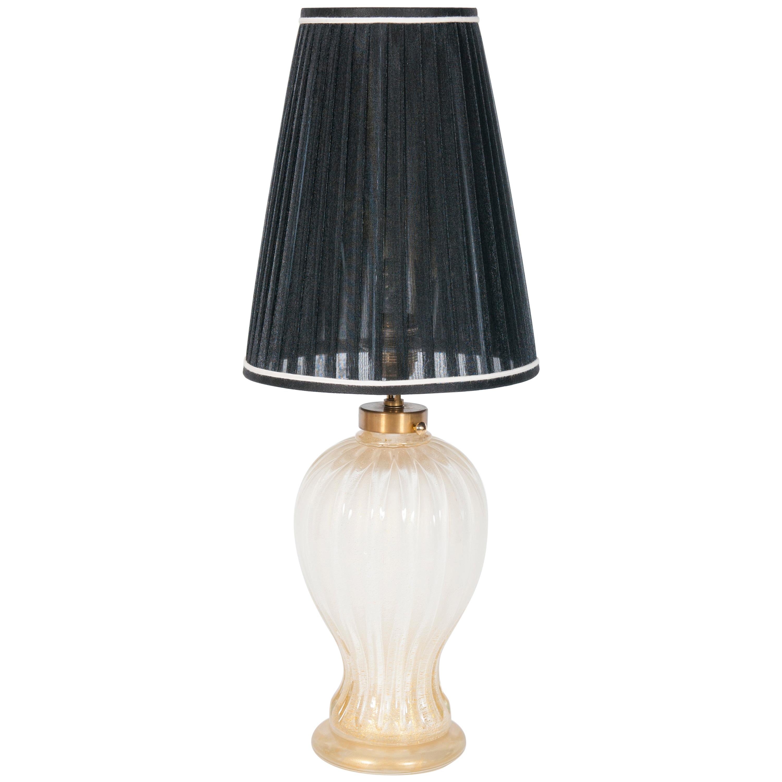 Milk White Italian Table Lamp with 24-Karat Gold in blown Murano glass, 1970s For Sale
