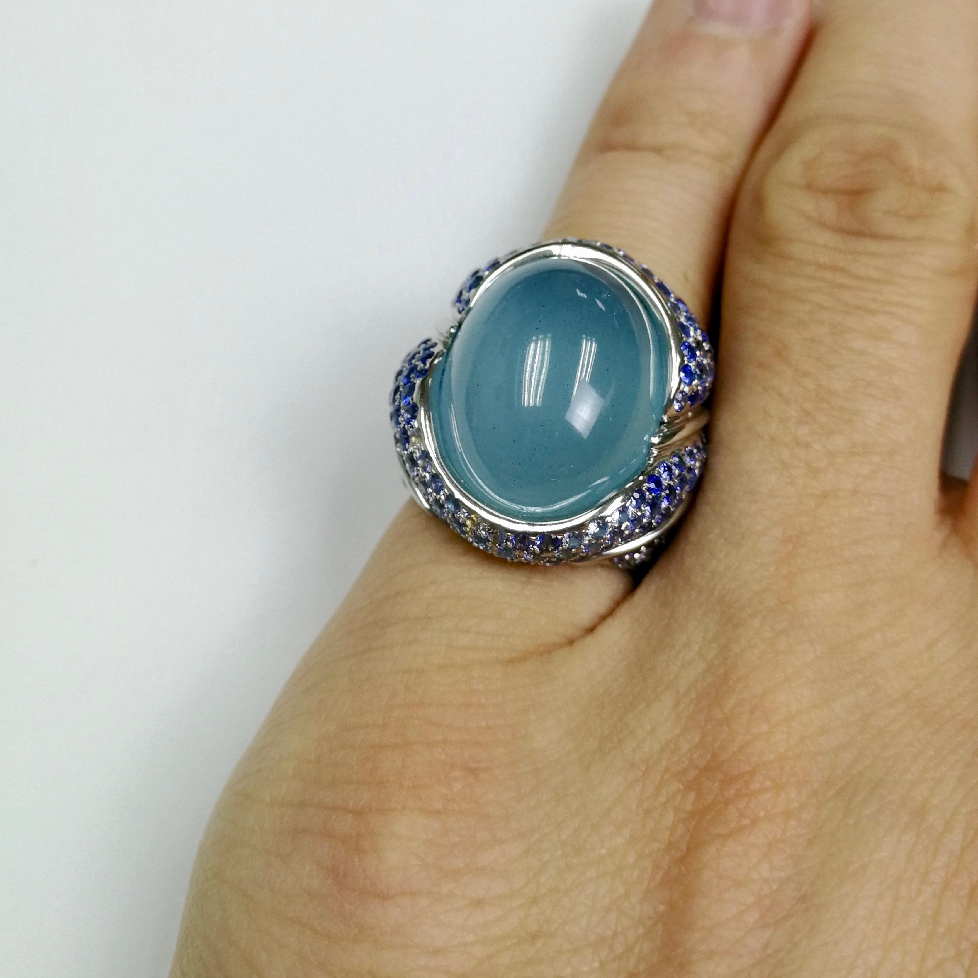Milky Aquamarine 20.60 Carat Sapphire 18 Karat White Gold Ring 3