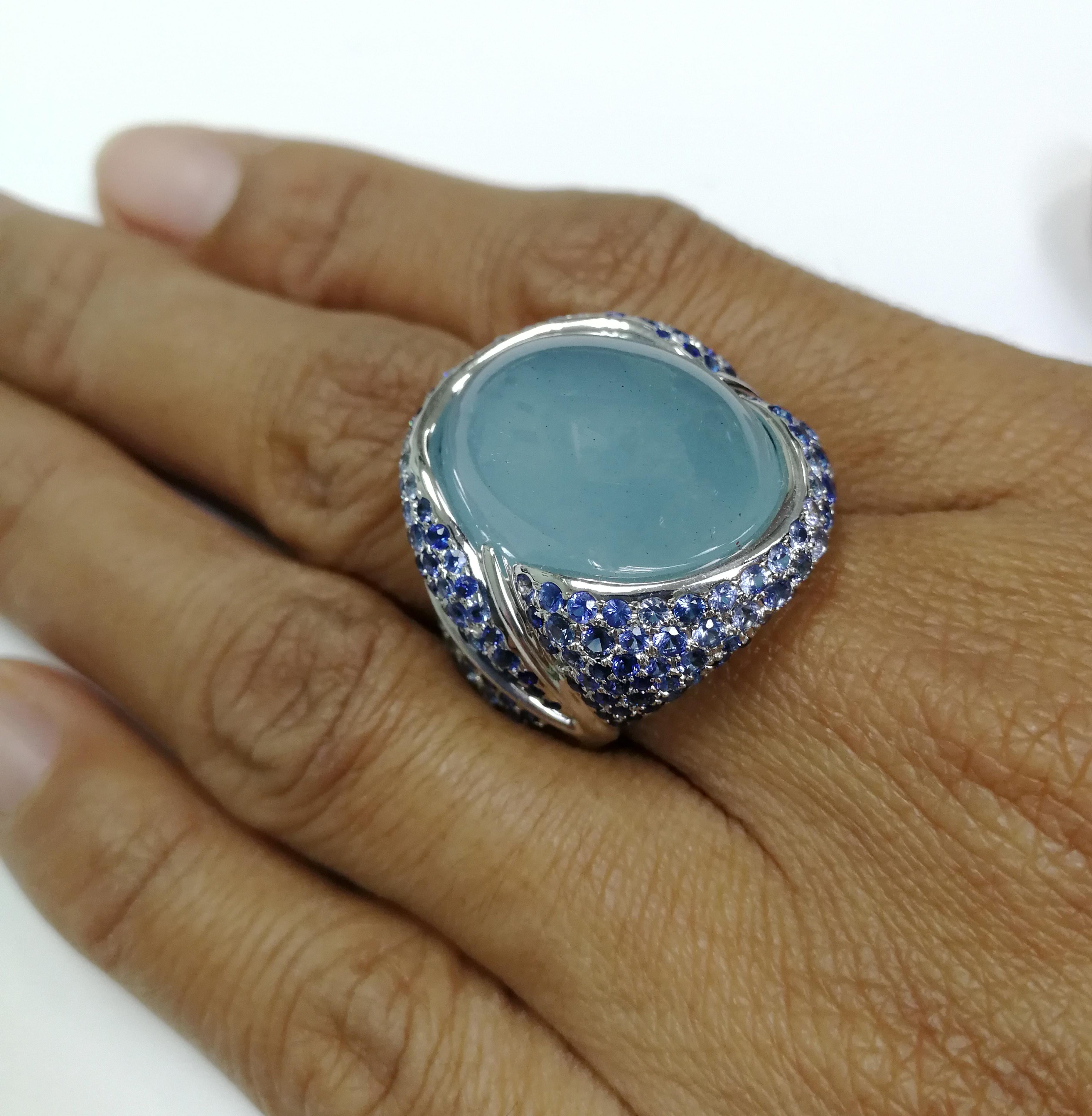 milky sapphire