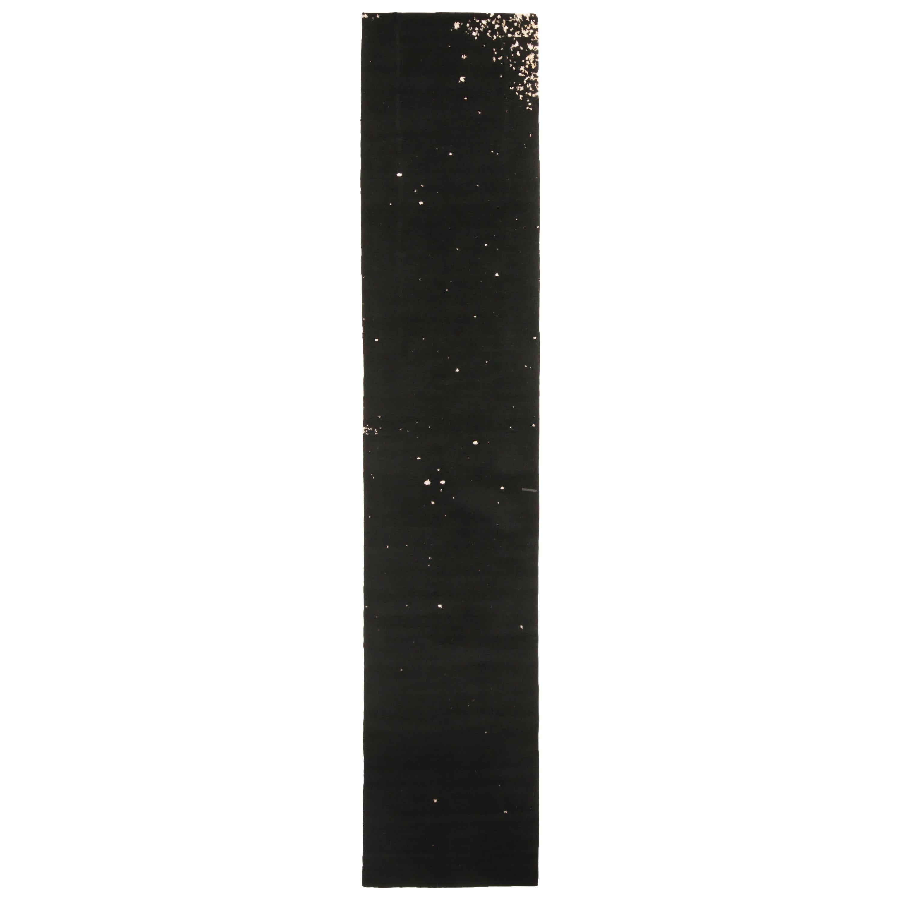 Milky Way Design Black and White Geometric Wool-Silk Runner