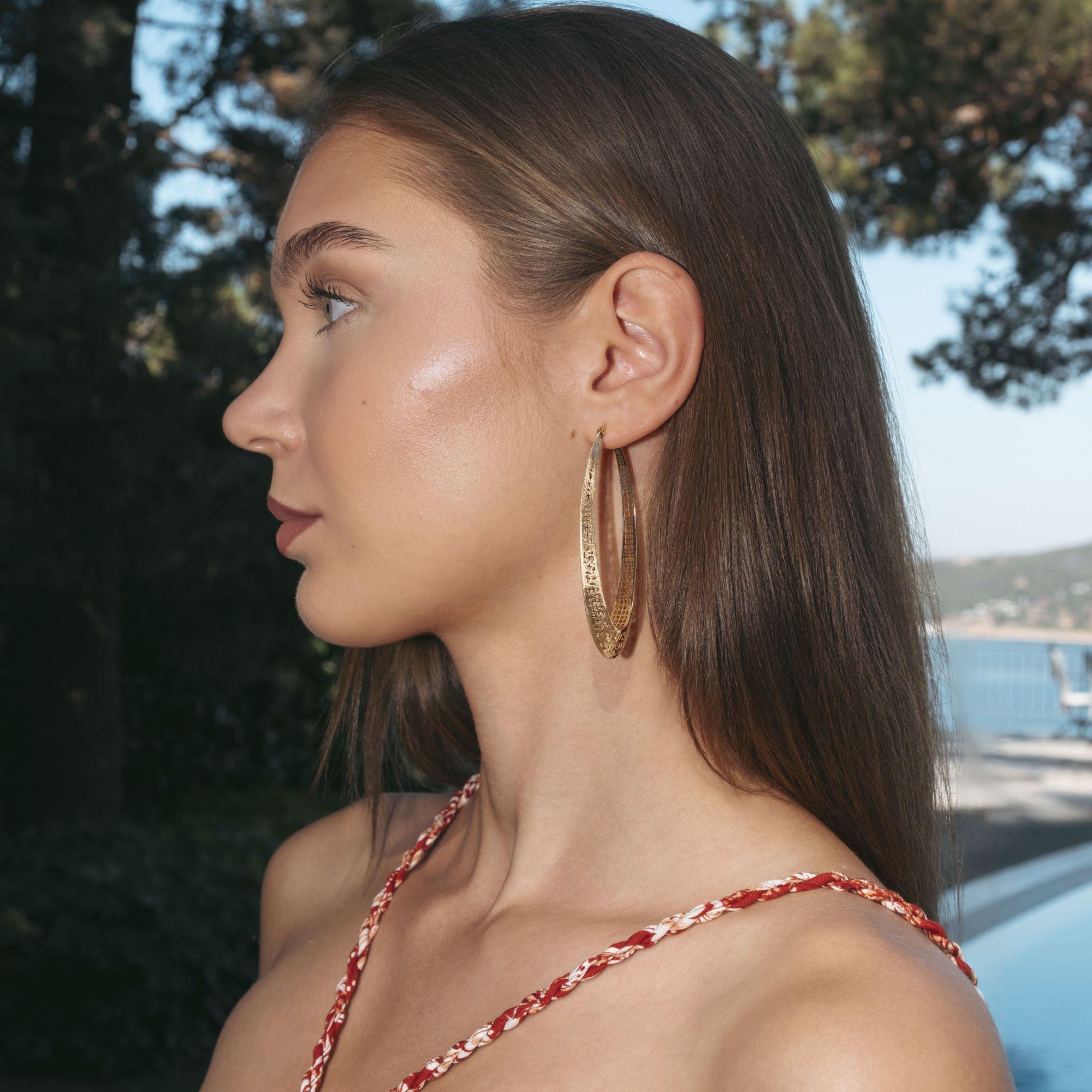 Milky Way Large Big Hoop Earrings, 14K Solid Gold Maximalist Handmade Jewelry For Sale 4