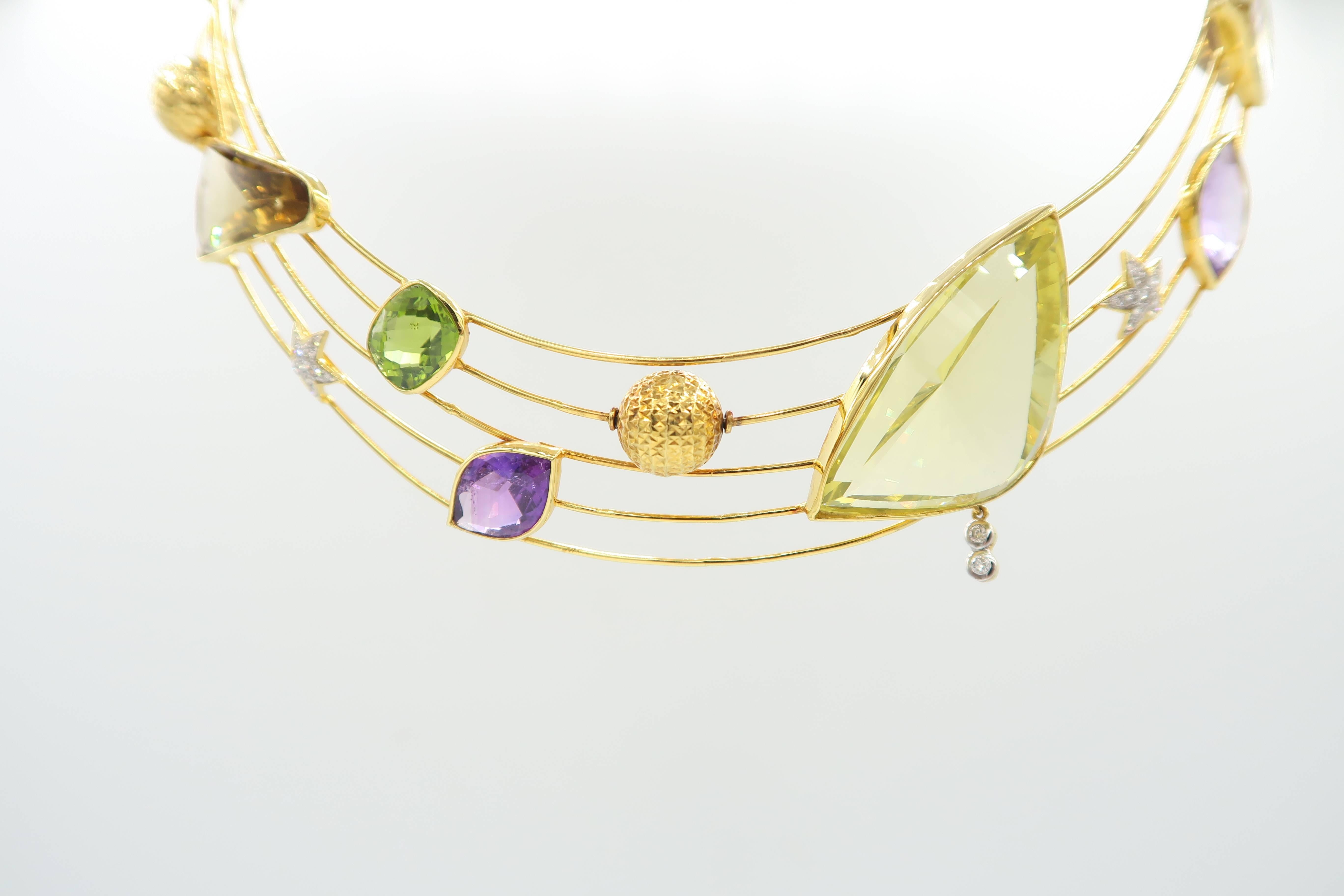 Metal: 18K Yellow Gold, 43.8 g
Diamond: Round Brilliant, 0.34 ct
Gems: Lemon Quartz, Amethyst, Smokey Quartz, Peridot, 114.61 total carat weight

Length: 15.5 inches