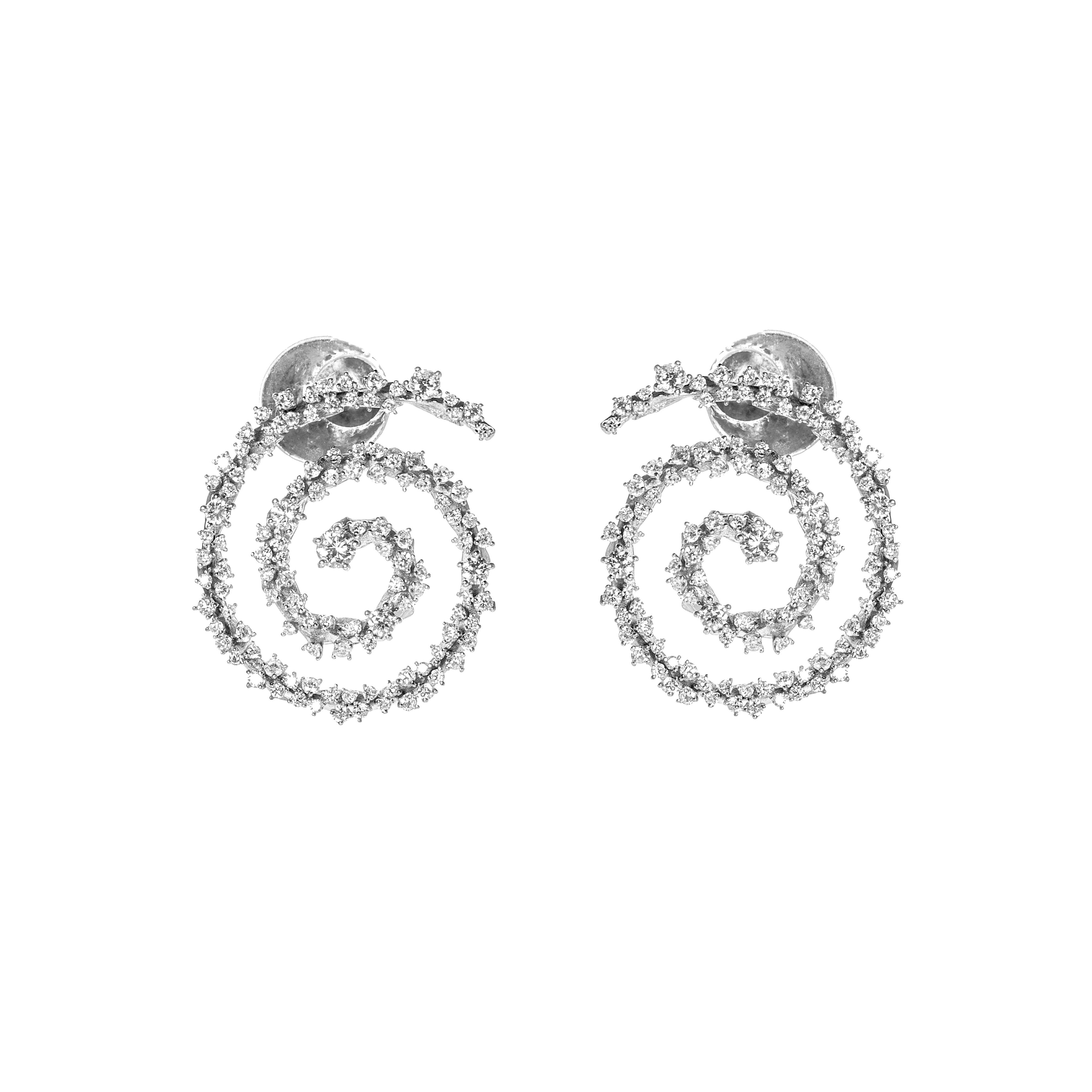 9 carat gold earrings
