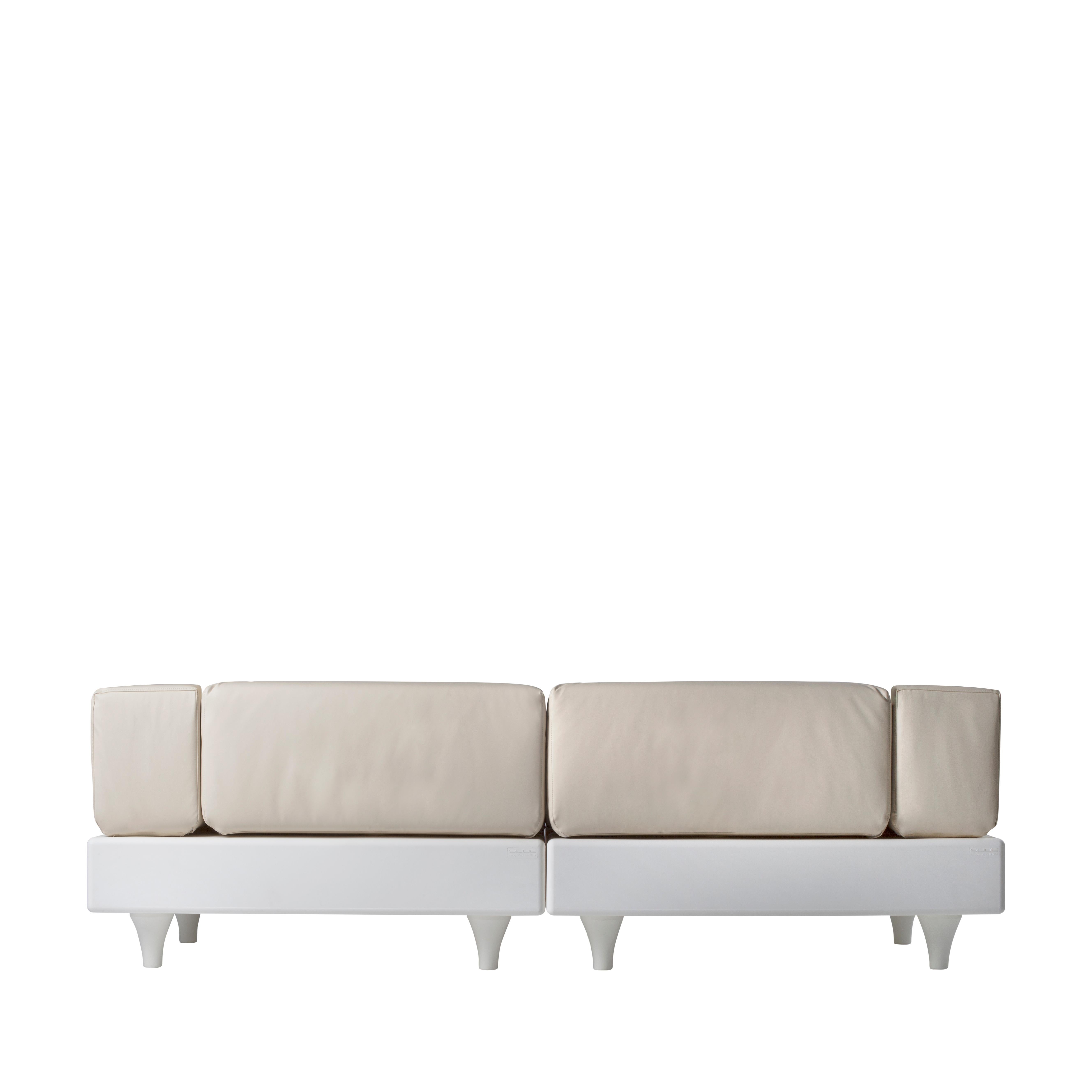 Milky White Happylife Sofa by Bedini, Marzano And Settimelli For Sale 2