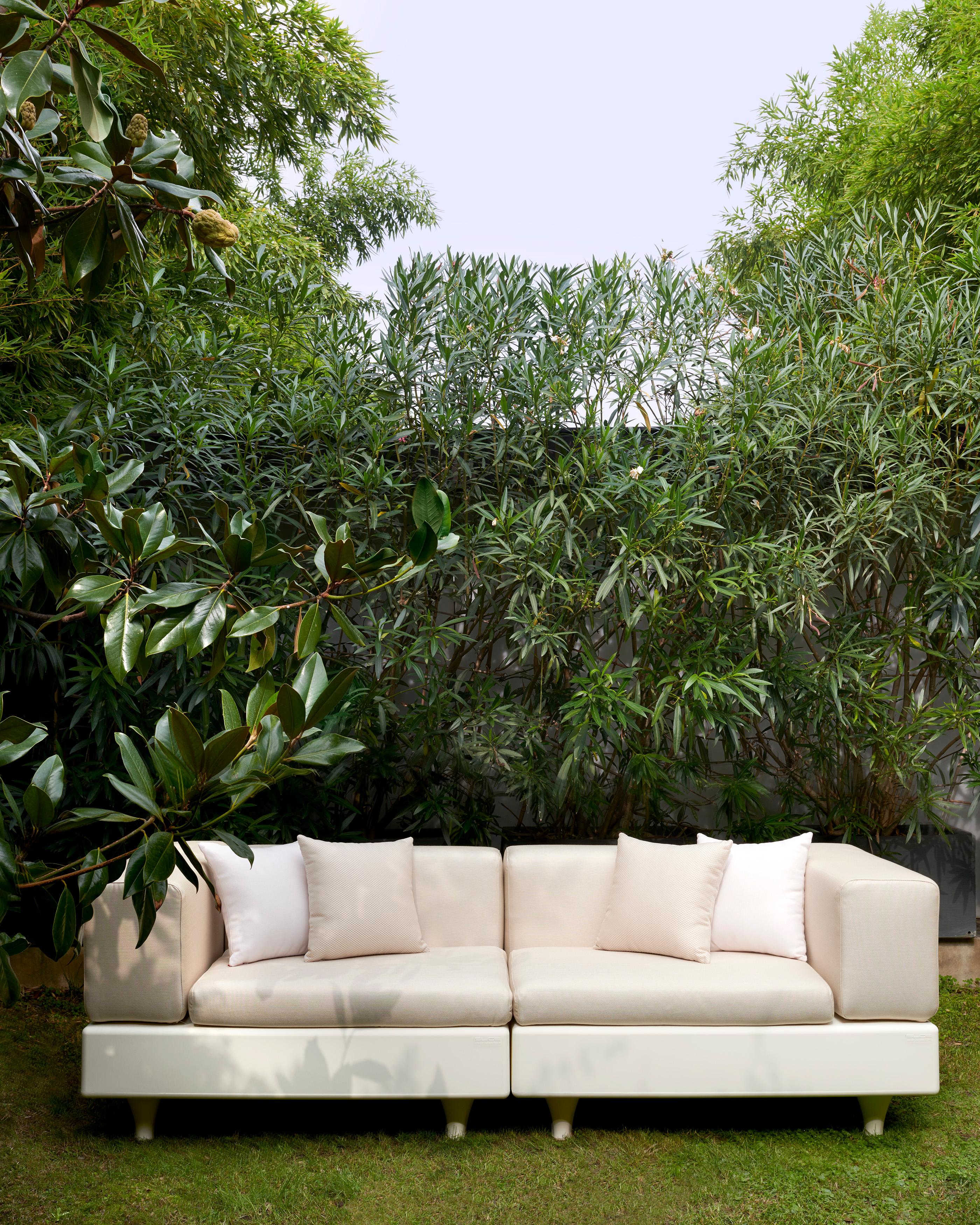 Other Milky White Happylife Sofa by Bedini, Marzano And Settimelli For Sale