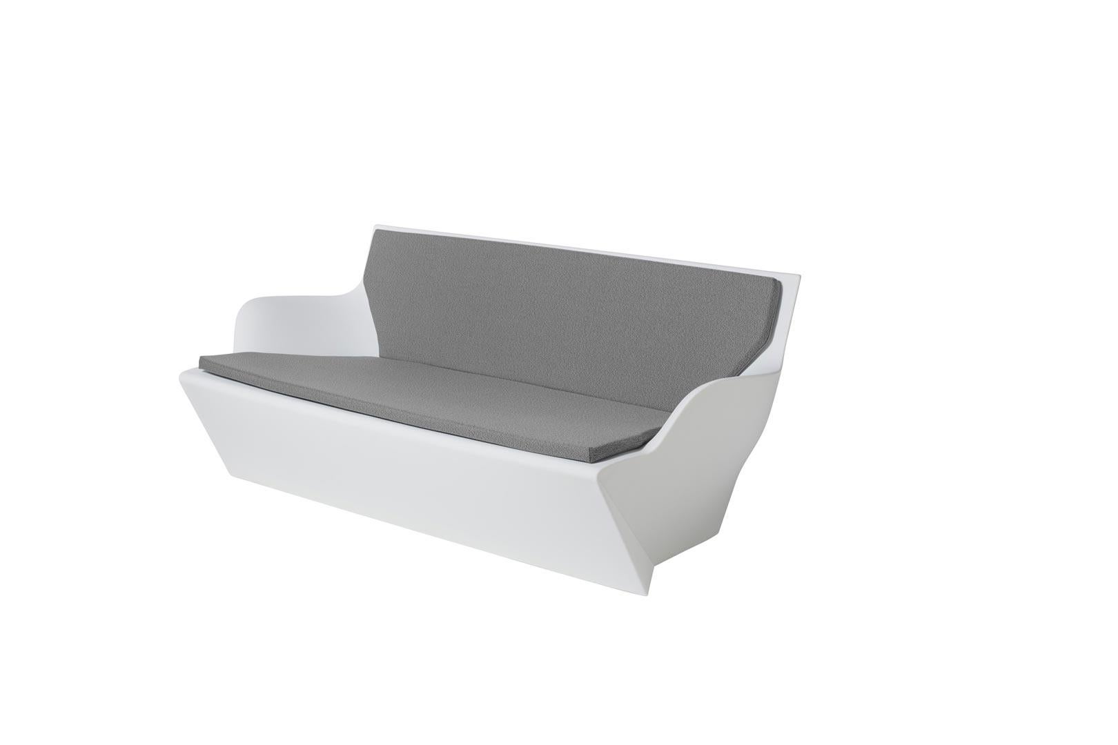 Milky White Kami Yon Sofa With Cushion by Marc Sadler For Sale 1