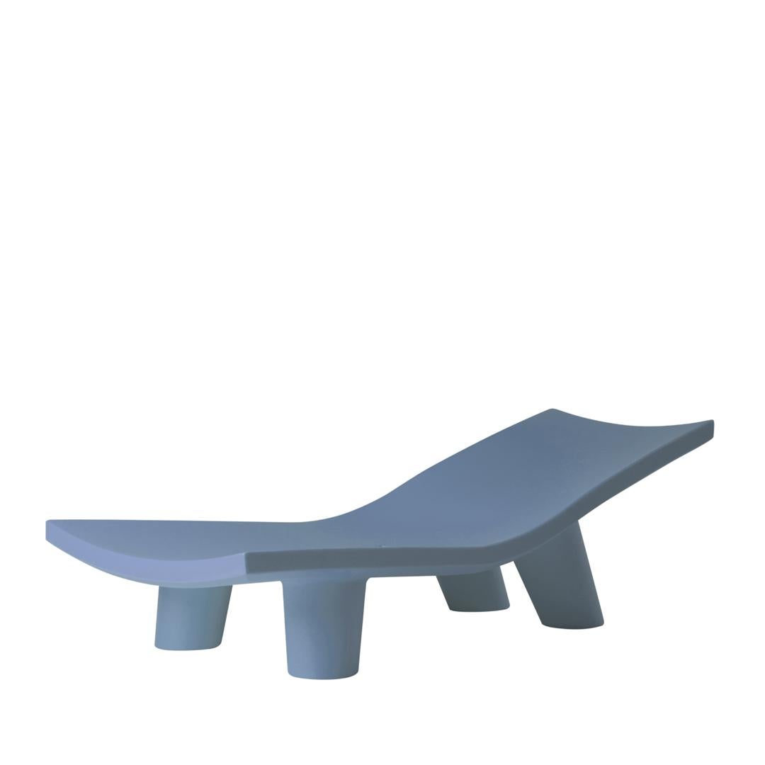 Fauteuil de salon Lita blanc laiteux avec coussin par OTTO Studio en vente 11