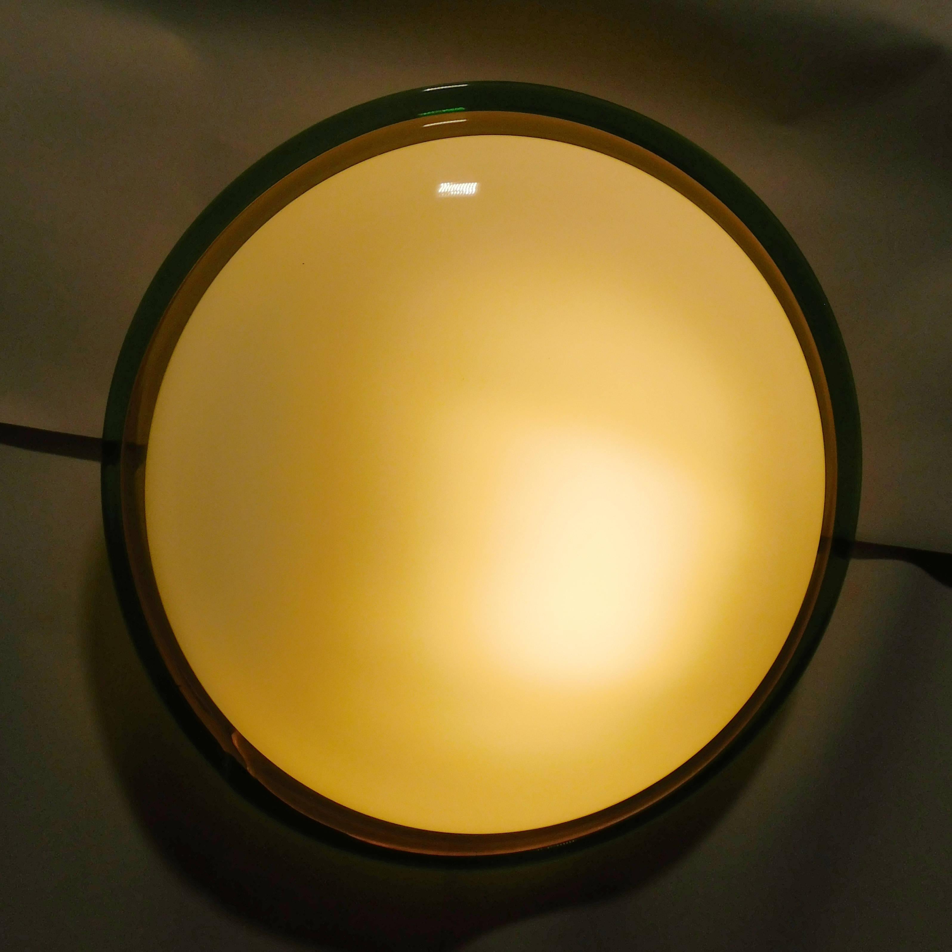 20ième siècle Monture affleurante Murano blanc laiteux en vente