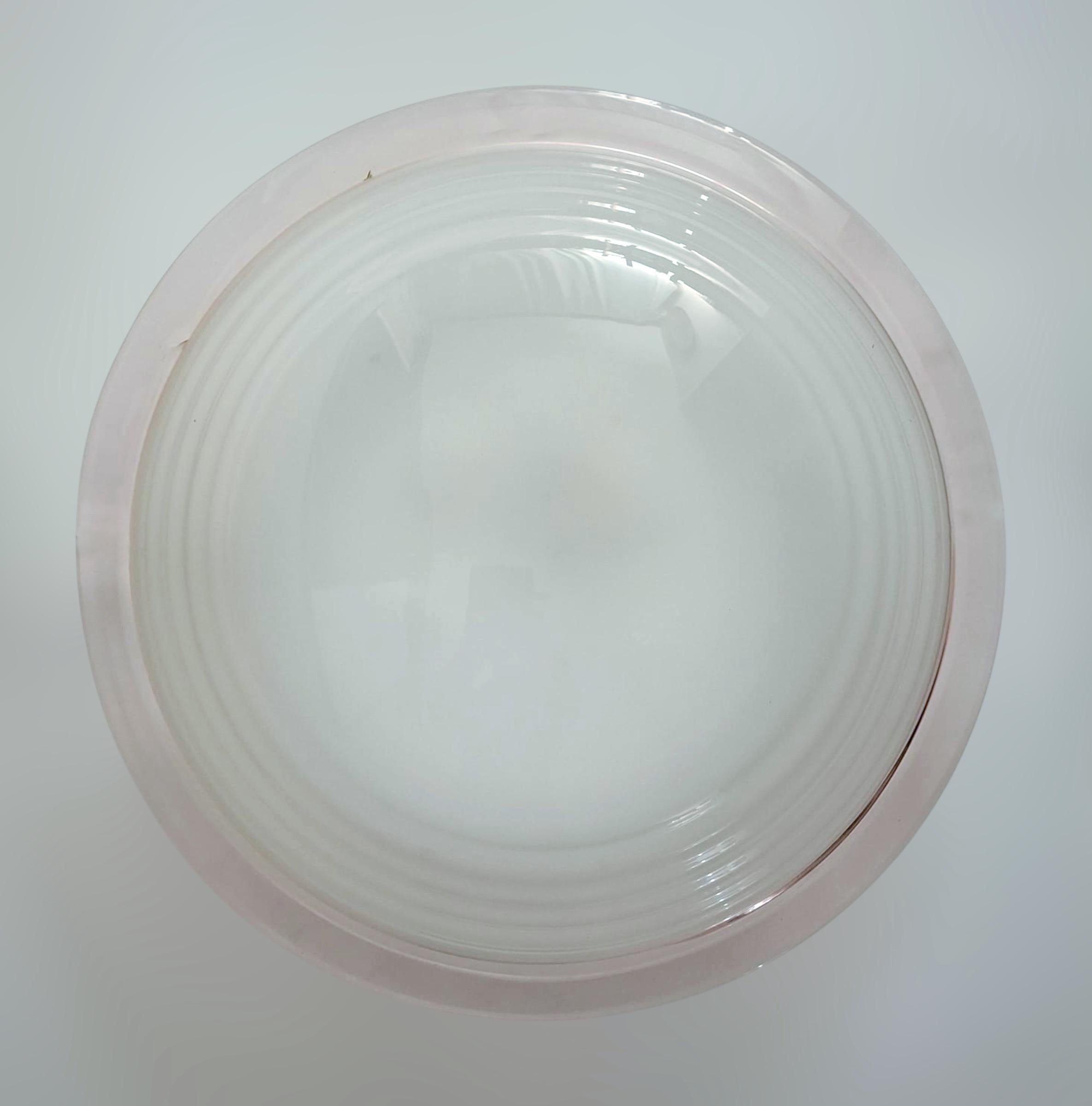 Blanc laiteux Murano Flush Mount / Sconce Bon état - En vente à Los Angeles, CA