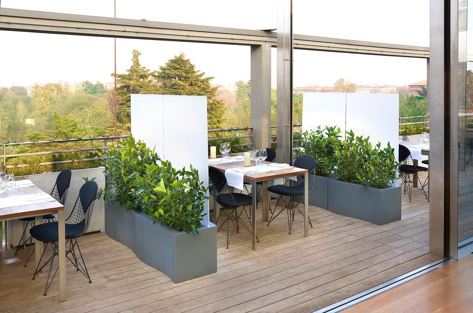 italien Pot Privé blanc laiteux par SLIDE Studio en vente