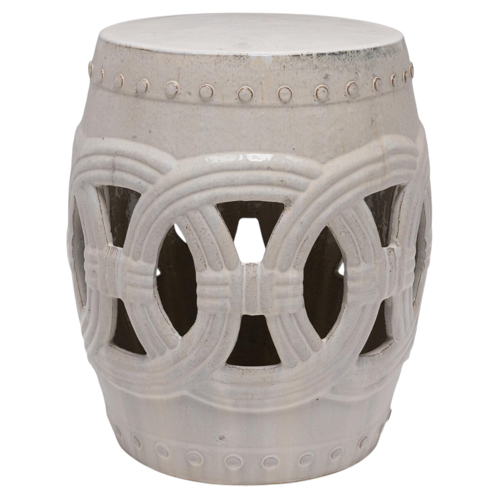 Hocker „Milky White Prosperity Garden“ im Angebot