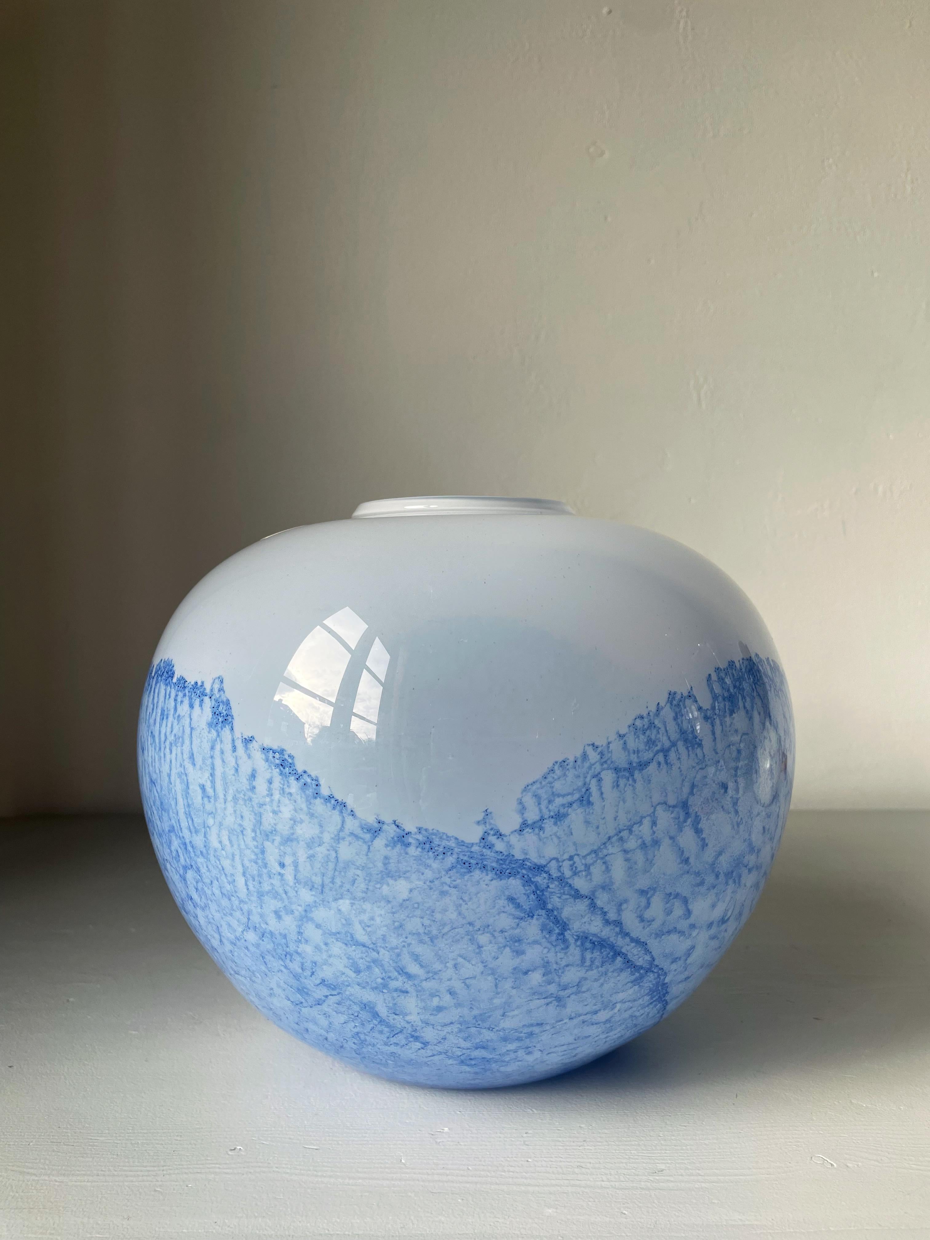 20th Century Large White Blue Art Glass Vase, Holmegaard, 1980s For Sale