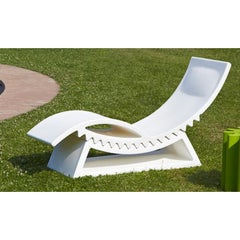 Milky White Tic Tac Chaise Longue by Marco Acerbis
