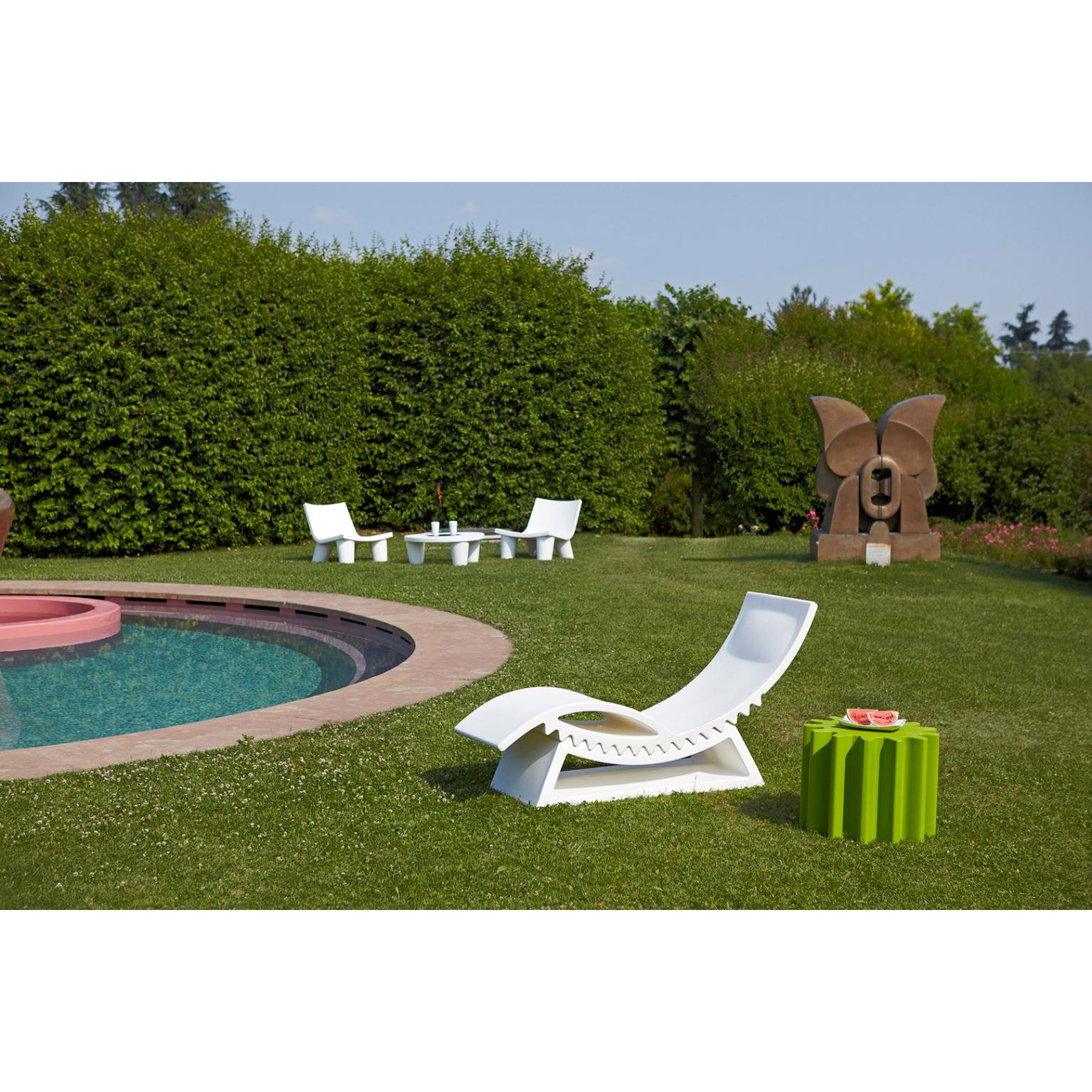 Italiano Chaise longue Tic Tac bianco latte di Marco Acerbis in vendita