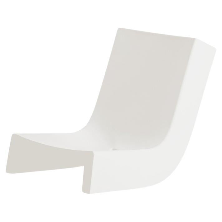 Poltroncina a dondolo Whiting White di Prospero Rasulo
