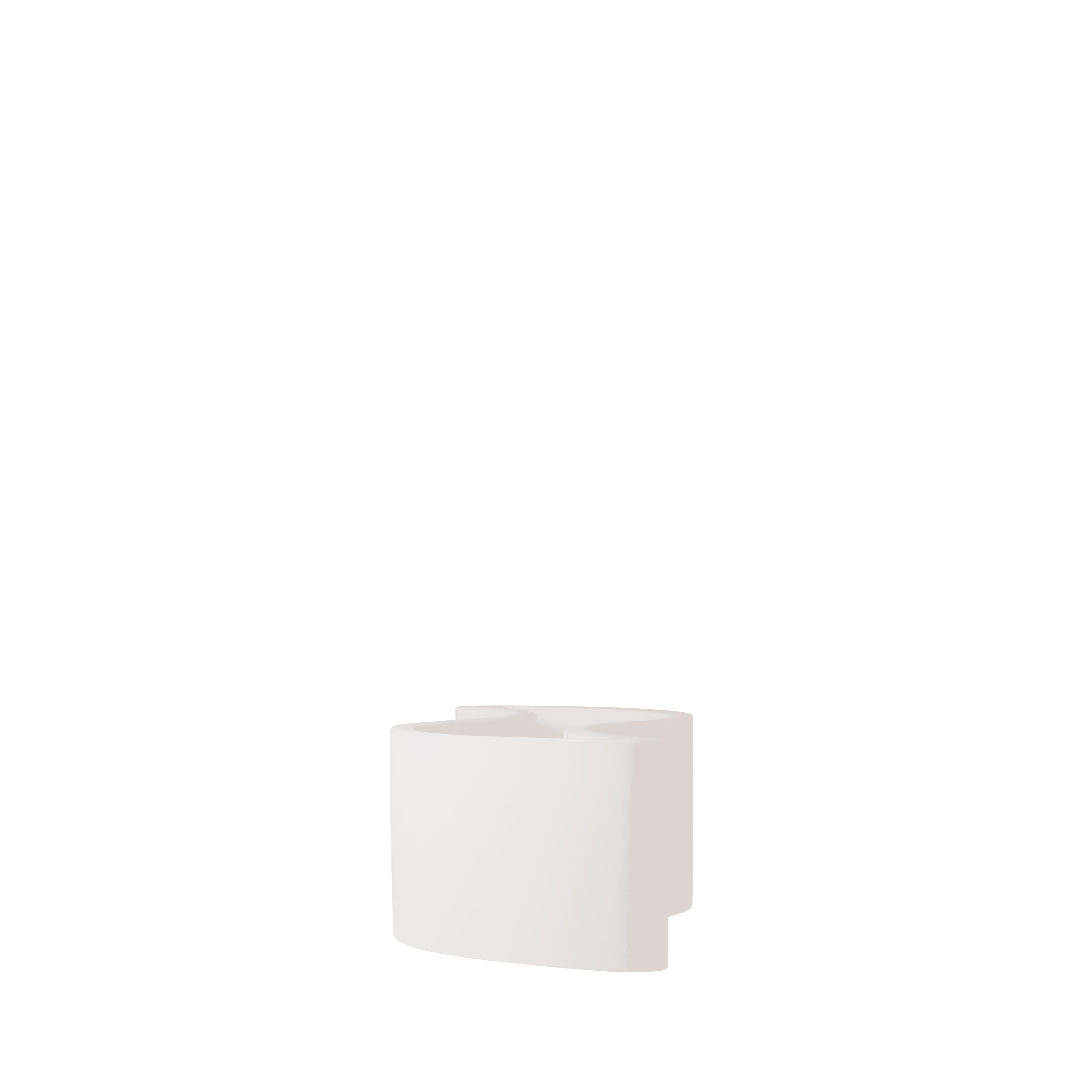 XXI secolo e contemporaneo Vaso Whiting White Wave di Giò Colonna Romano in vendita