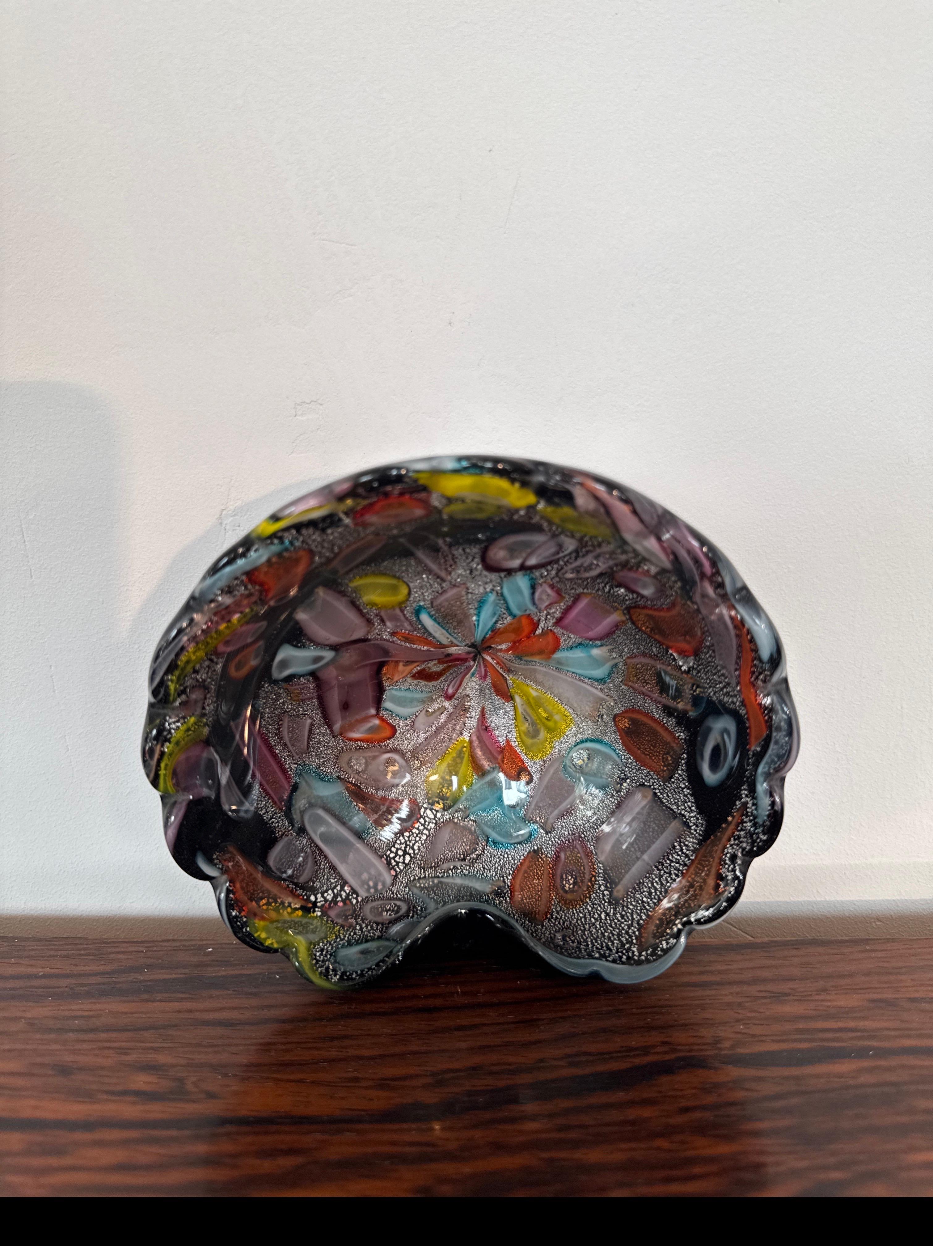 Milieu du XXe siècle Coupe en verre Murano Mille Fiori Dino Martens Italie, années 1960 en vente