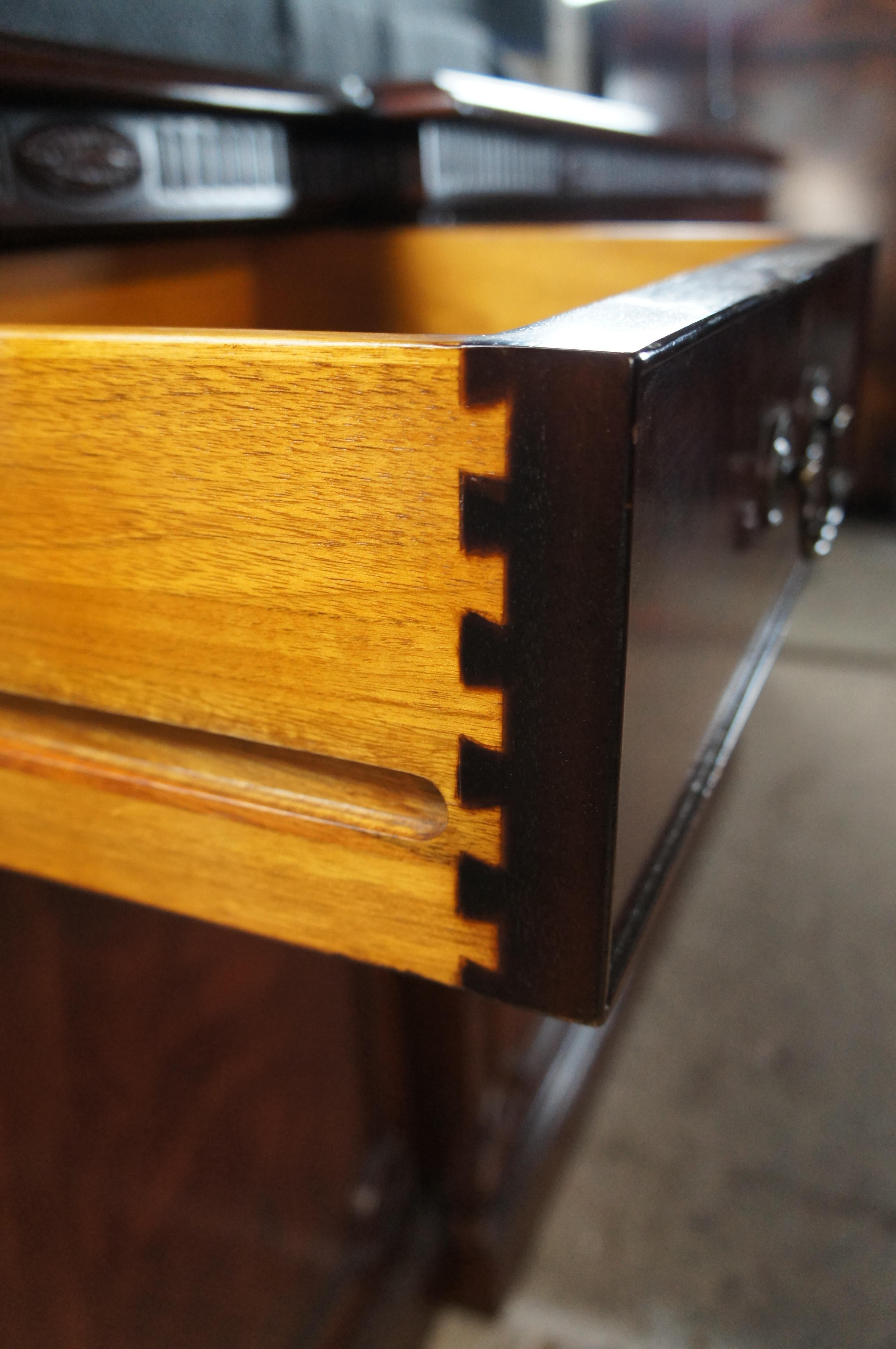 20th Century Millender Furniture Robert Adam Style Flame Mahogany Buffet Sideboard 87