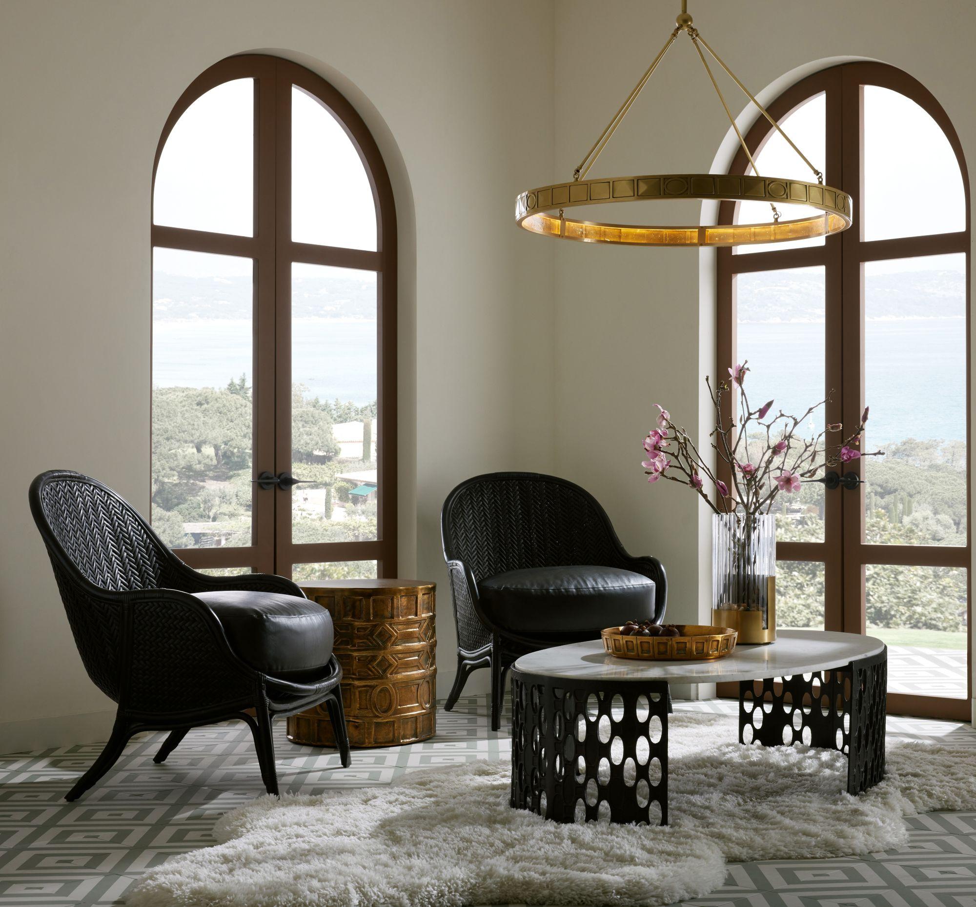 Centro de mesa grande apilado Millenia, set de 2 GKAYI01 - Latón envejecido en venta 3