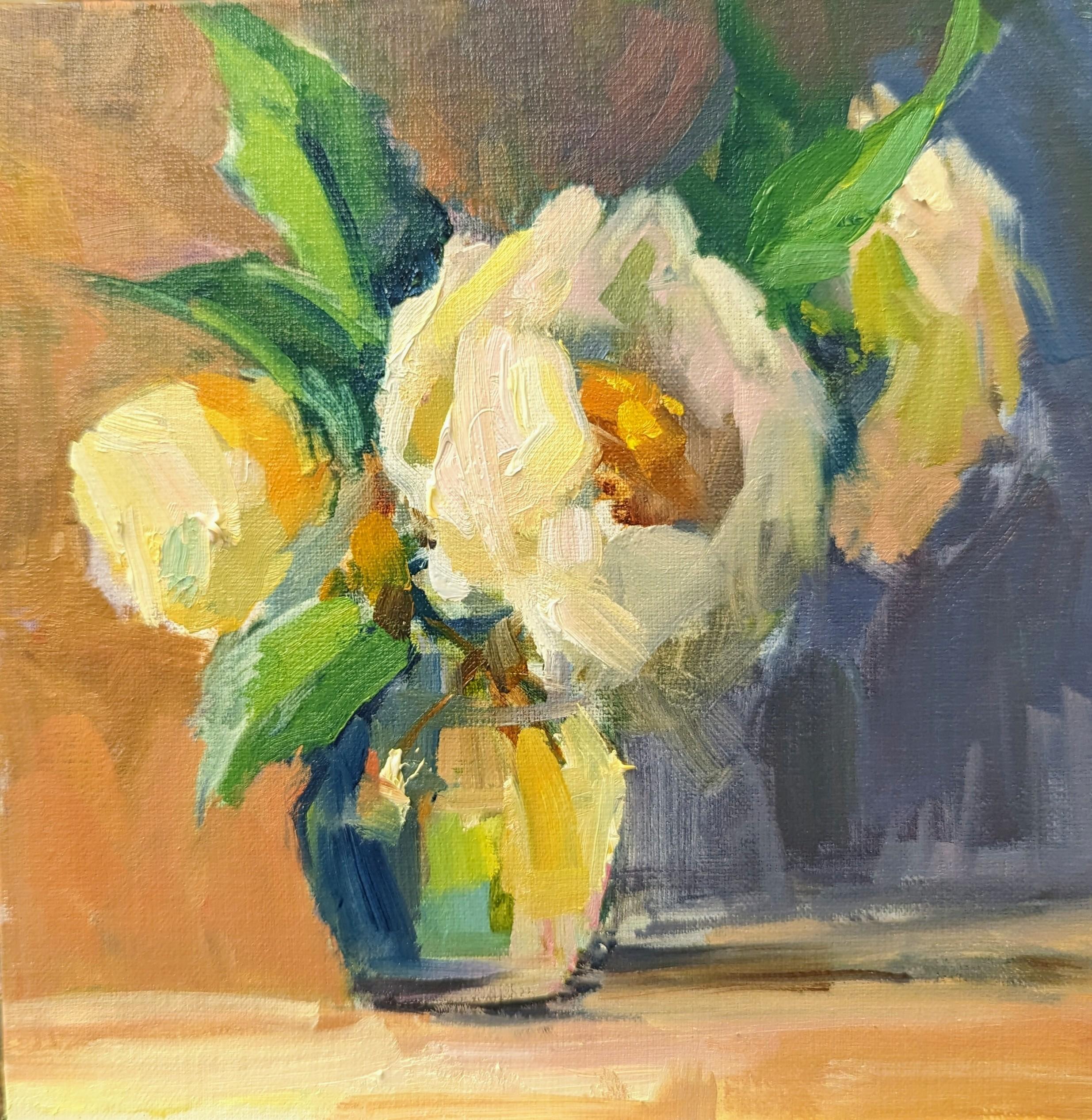 Realza tu espacio con Blanco y cristal, un impresionante óleo original de la renombrada artista Millie Gosch. Esta pieza de 8x8 pulgadas, bellamente enmarcada a 11x11 pulgadas, muestra el estilo característico de Gosch con una composición serena que