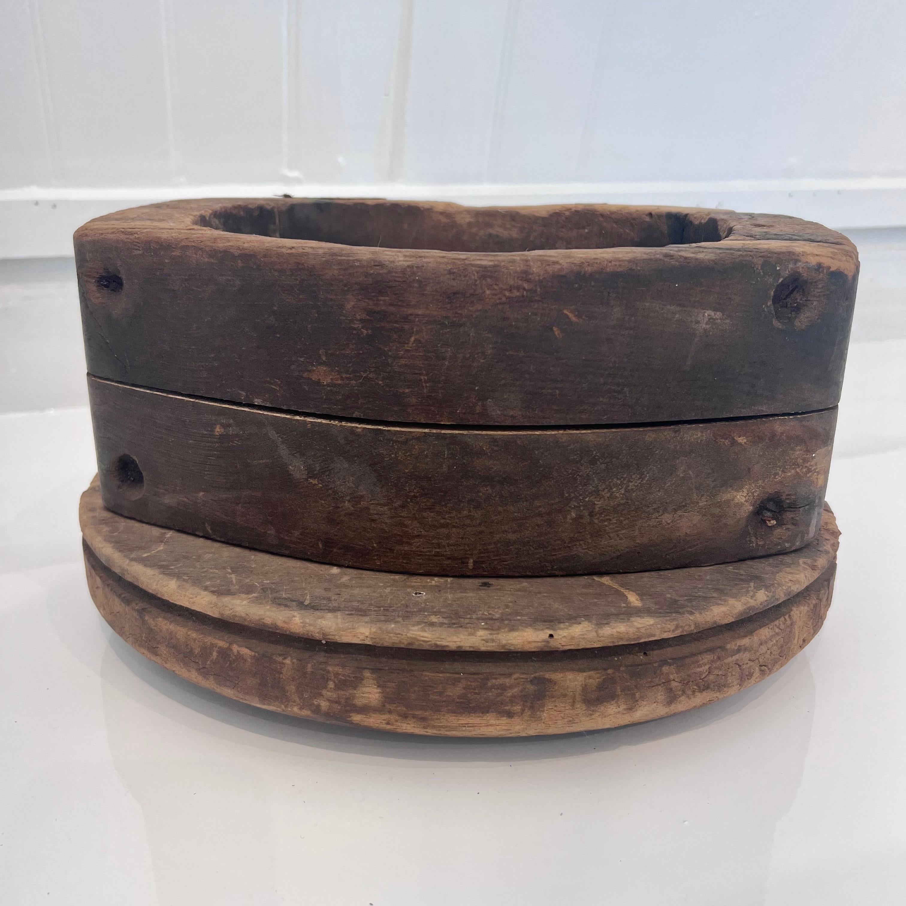 Milliners Hat Mold, Early 20th Century, USA For Sale 3