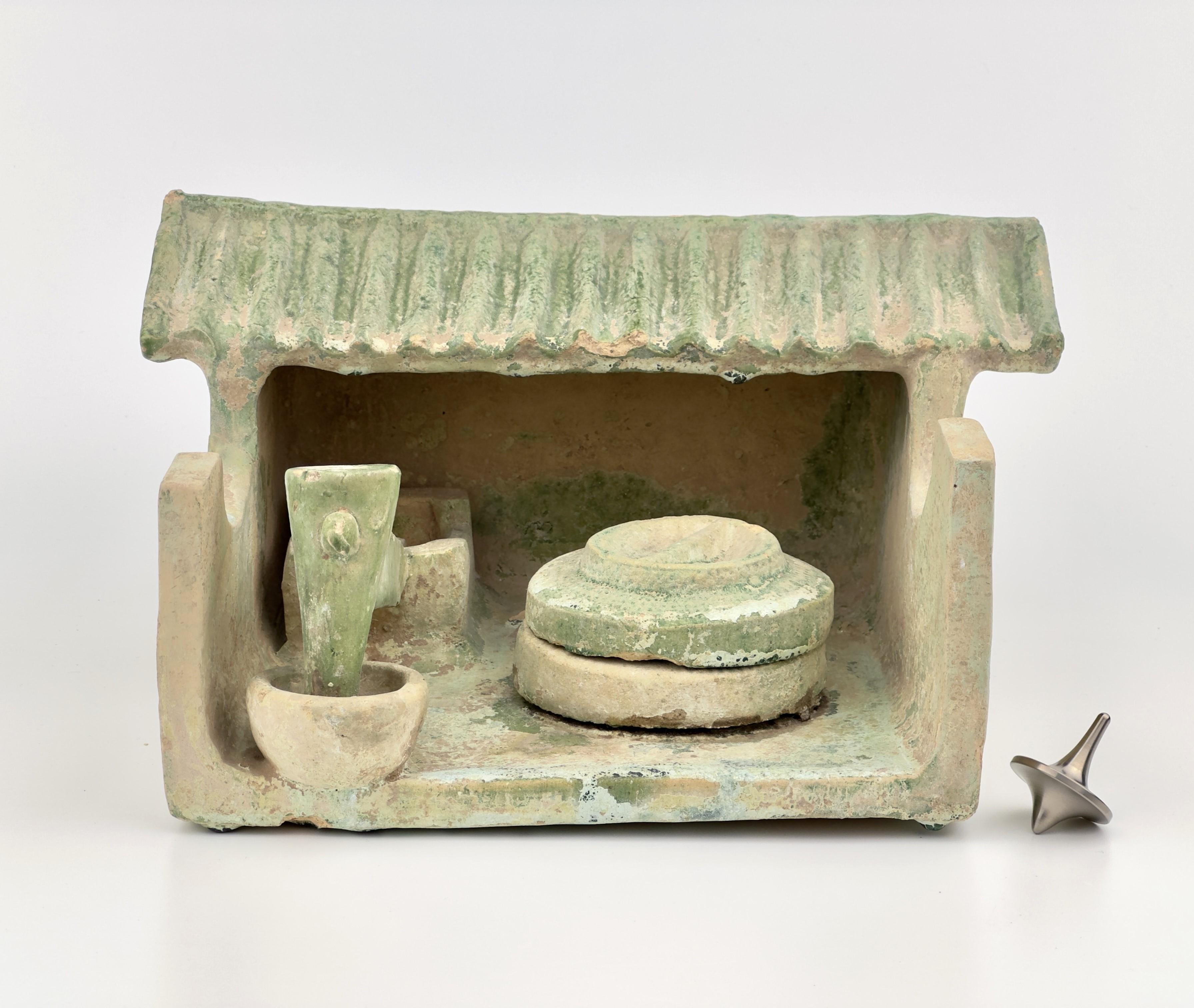 Milling Shed pottery with Green Glaze, Eastern Han Dynasty For Sale 8