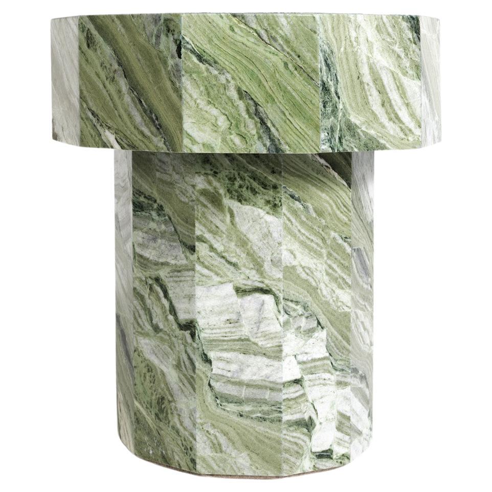 Niedriger Marmortisch aus Millstone in Flussgrün mit drehbarem Marmor Jade von Yellowdot   im Angebot
