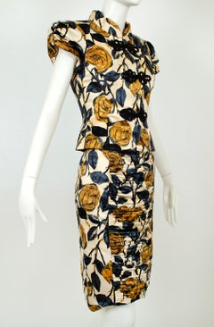 Tuta da giorno Milly con maniche a sbuffo in raso oro Autumn Rose e chiusura a rana, XS - 2002