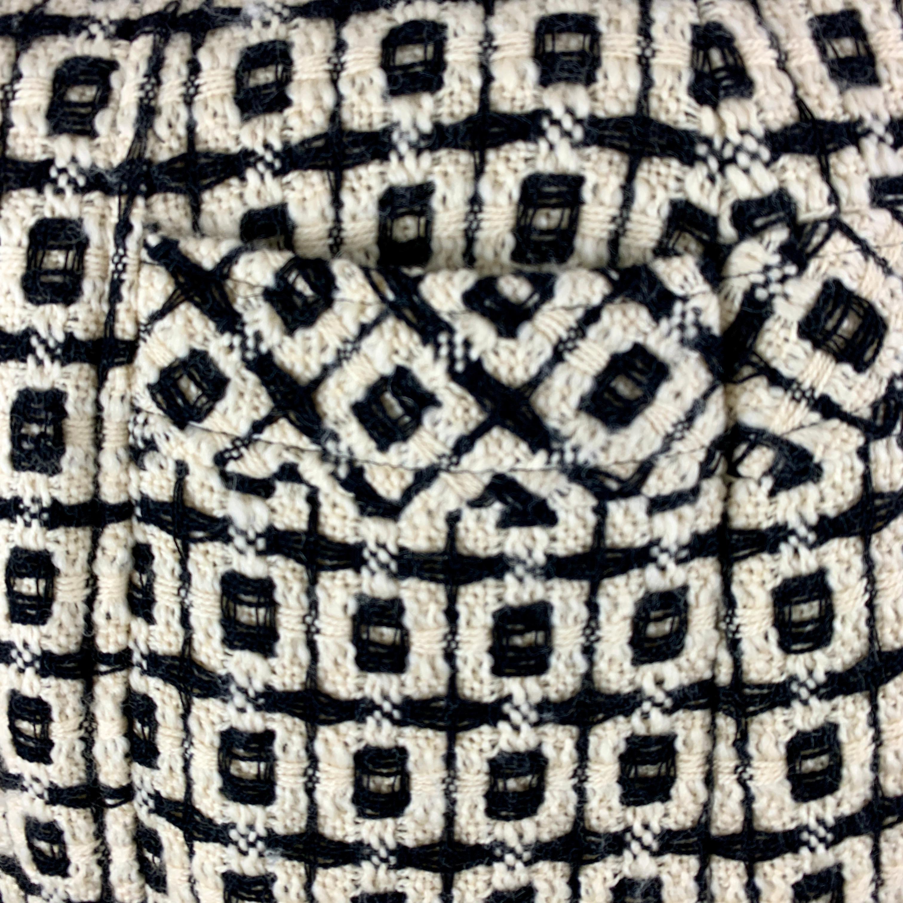 Milly New York - Manteau vintage en laine à carreaux noirs et blancs pour femme, collection 2000 en vente 4