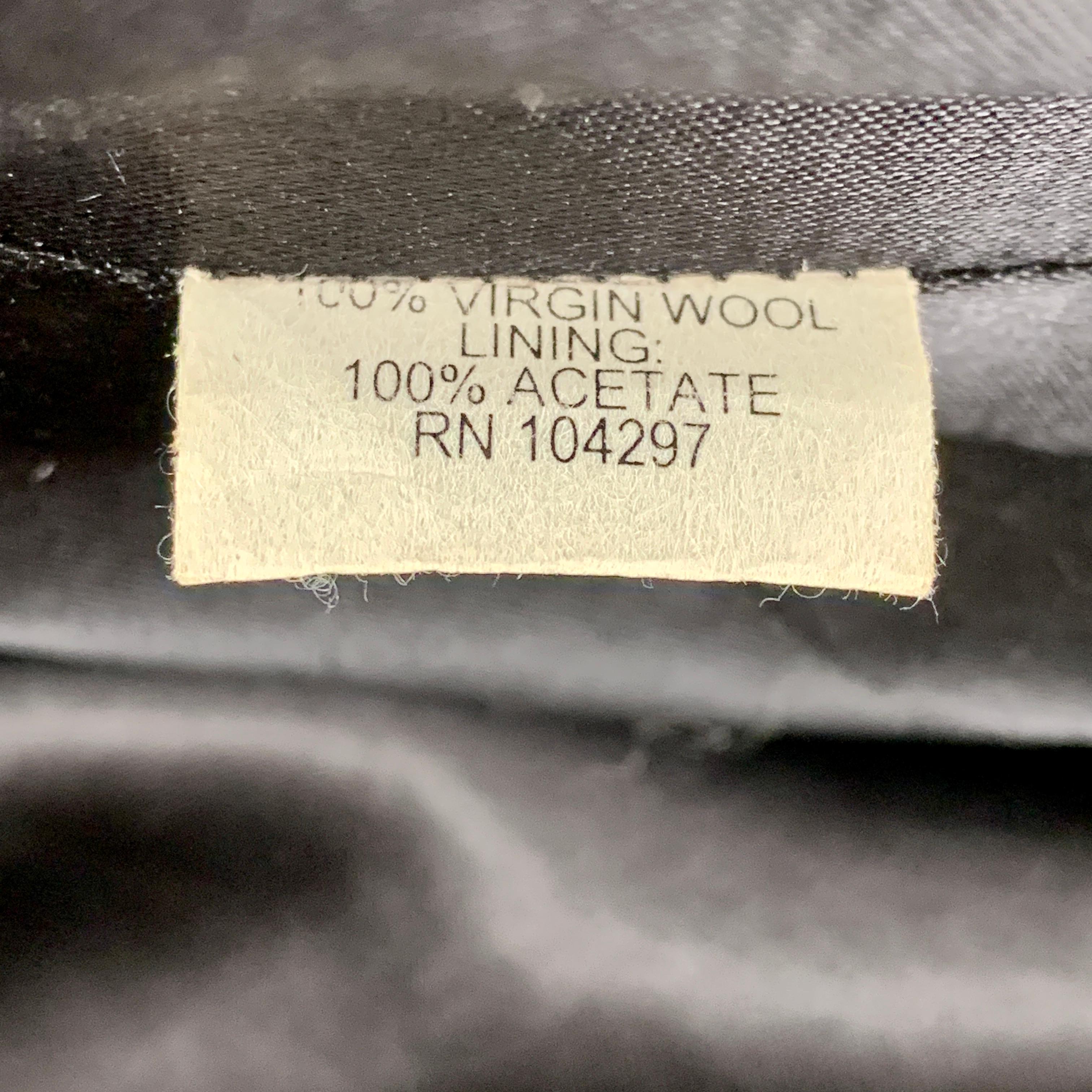 Milly New York - Manteau vintage en laine à carreaux noirs et blancs pour femme, collection 2000 en vente 7