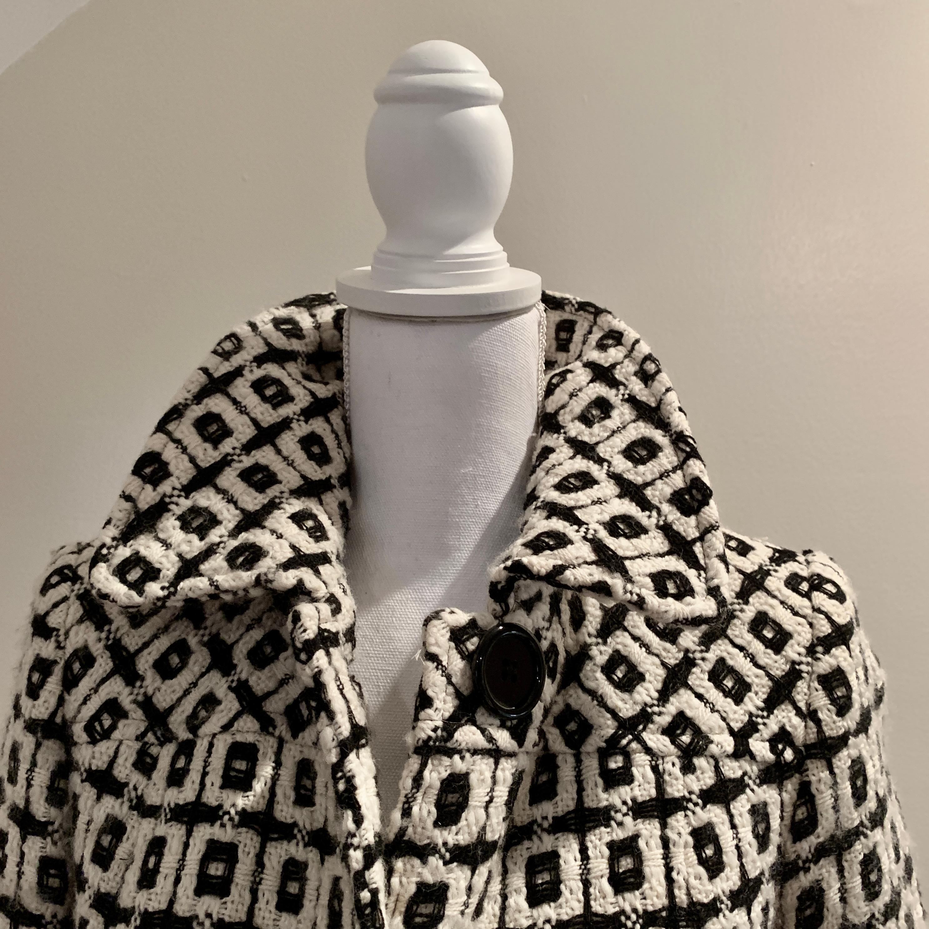 Tissage Milly New York - Manteau vintage en laine à carreaux noirs et blancs pour femme, collection 2000 en vente